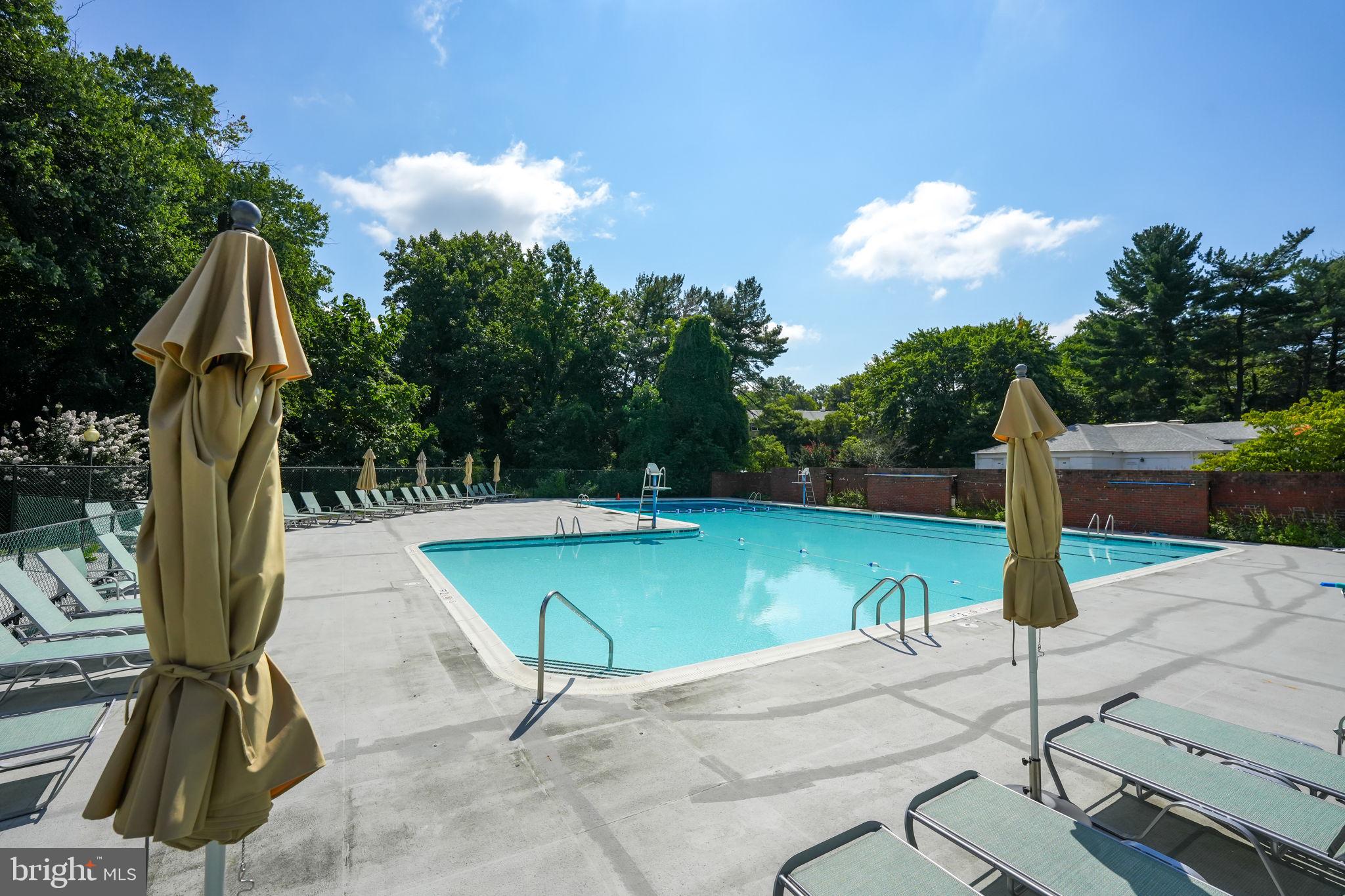 COLONIES AT MCLEAN - Residential