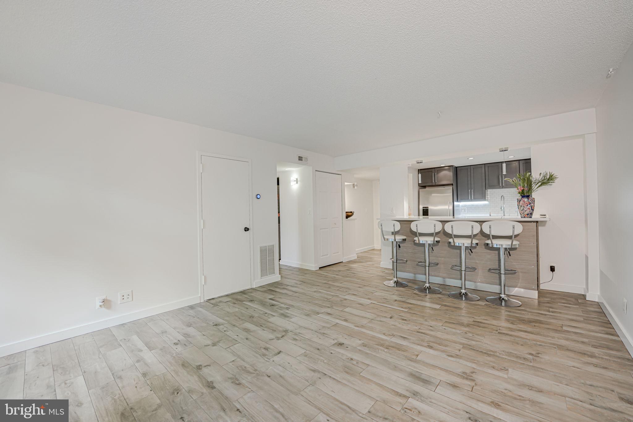 COLONIES AT MCLEAN - Residential