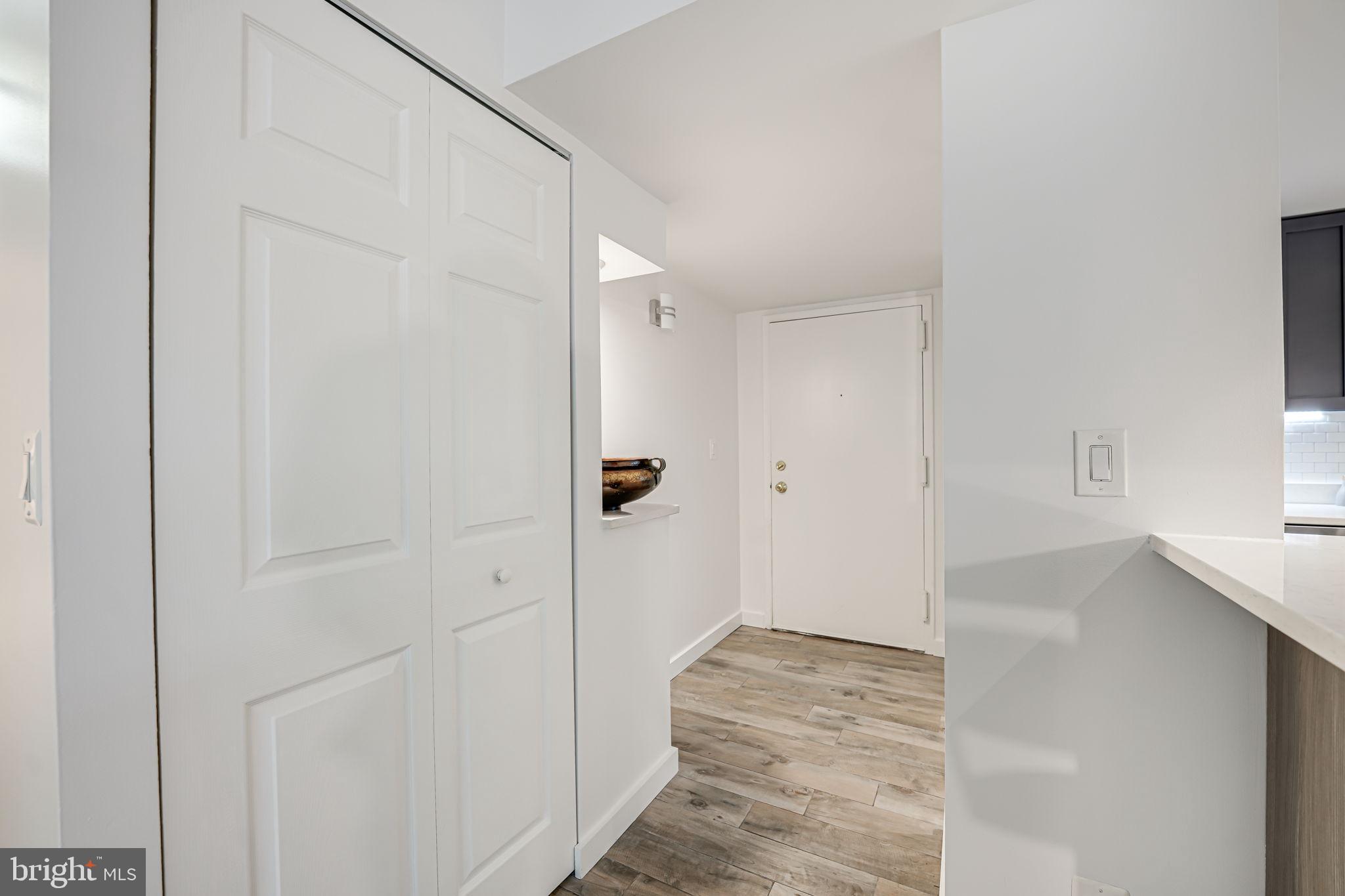 COLONIES AT MCLEAN - Residential