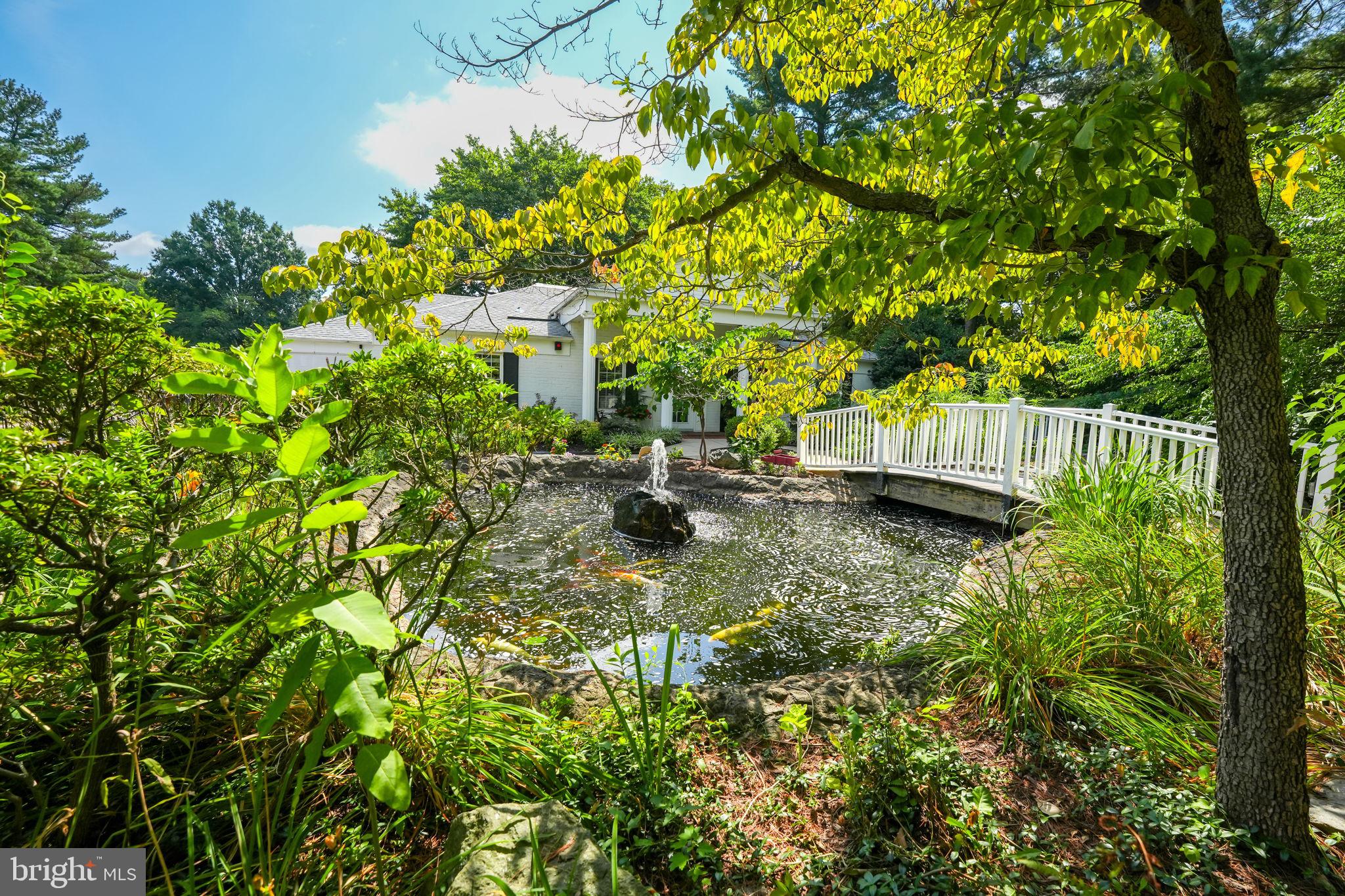 COLONIES AT MCLEAN - Residential