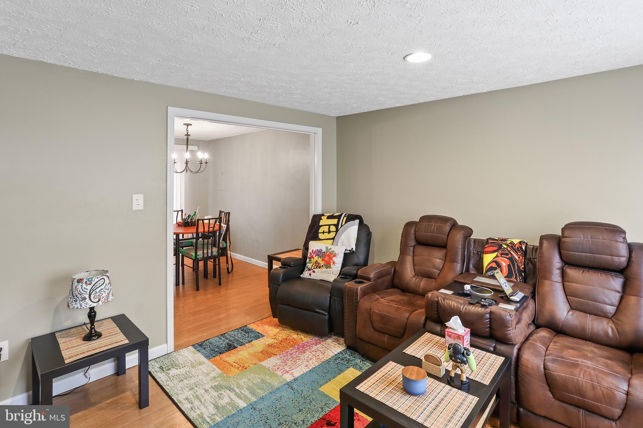 SILVER OAKS - Residential