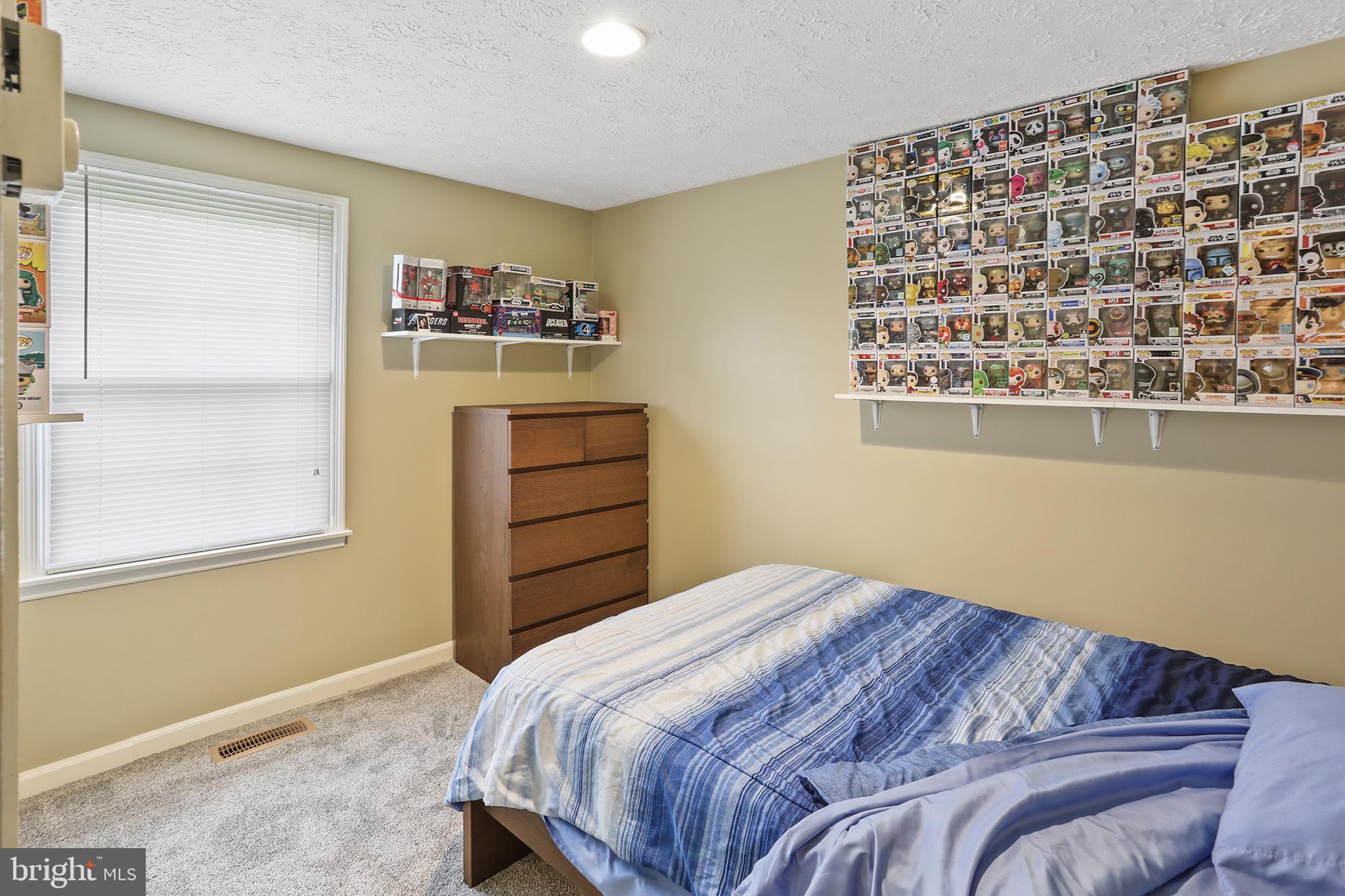 SILVER OAKS - Residential