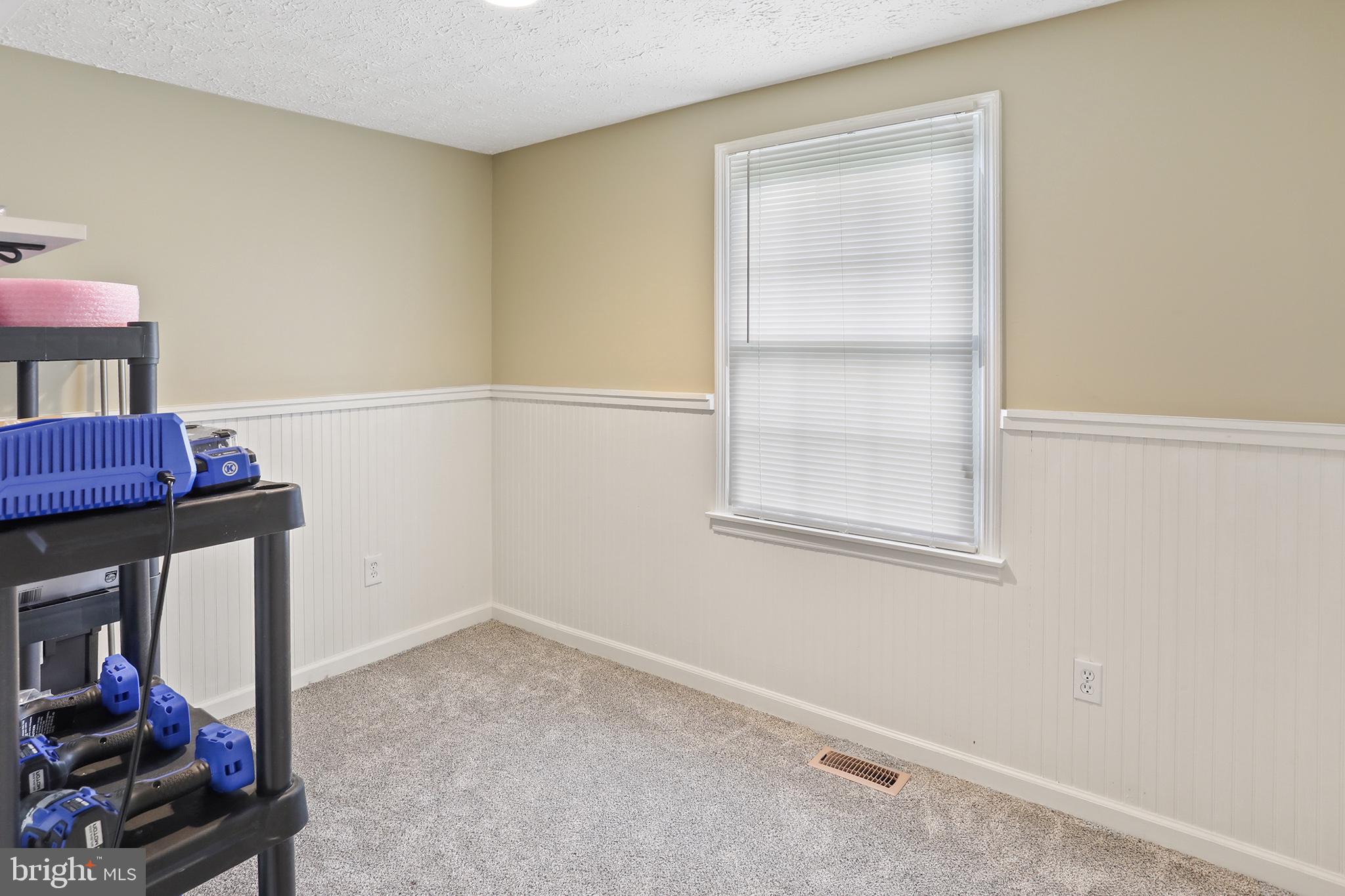 SILVER OAKS - Residential