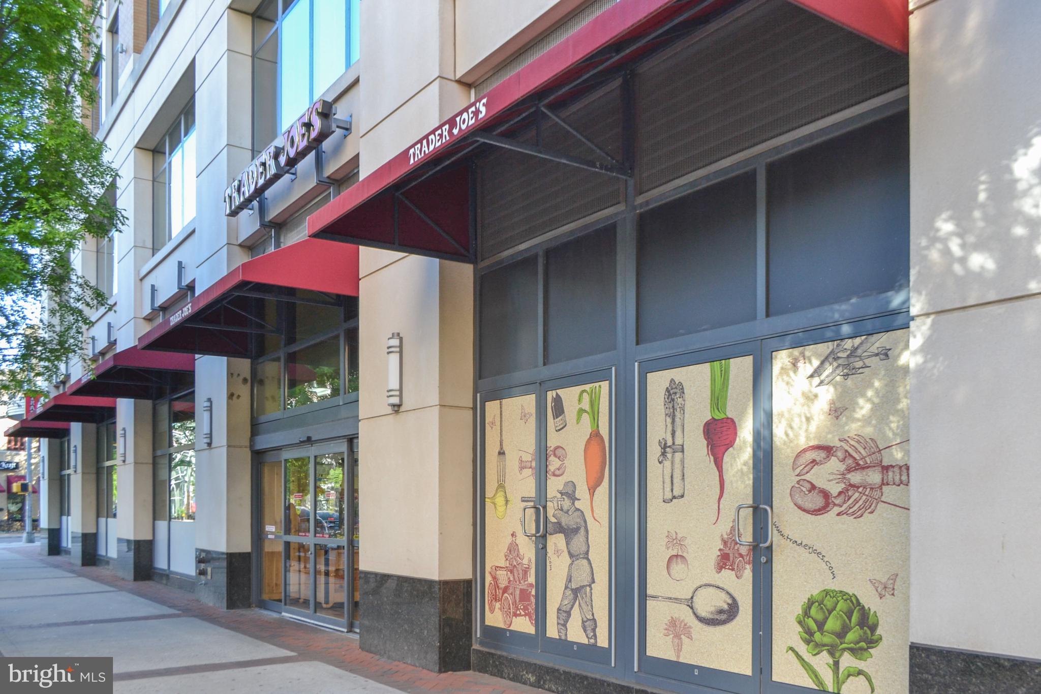 ARLINGTON PARK - Residential