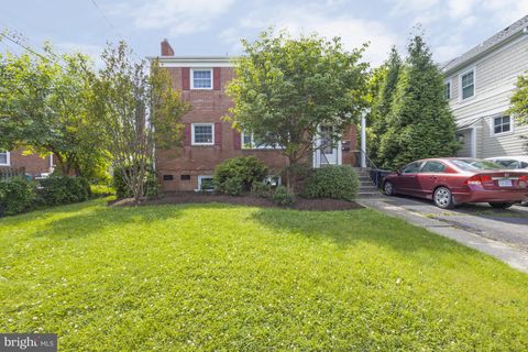 706 N CLEVELAND STREET ARLINGTON VA 22201