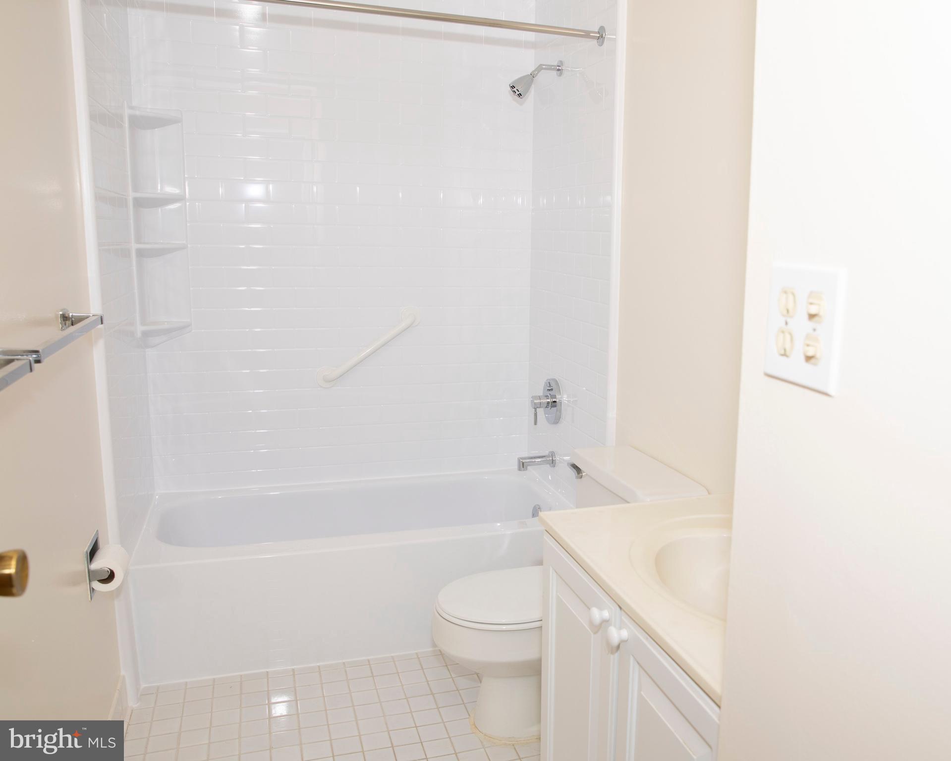 CARDINAL ESTATES - Residential Lease