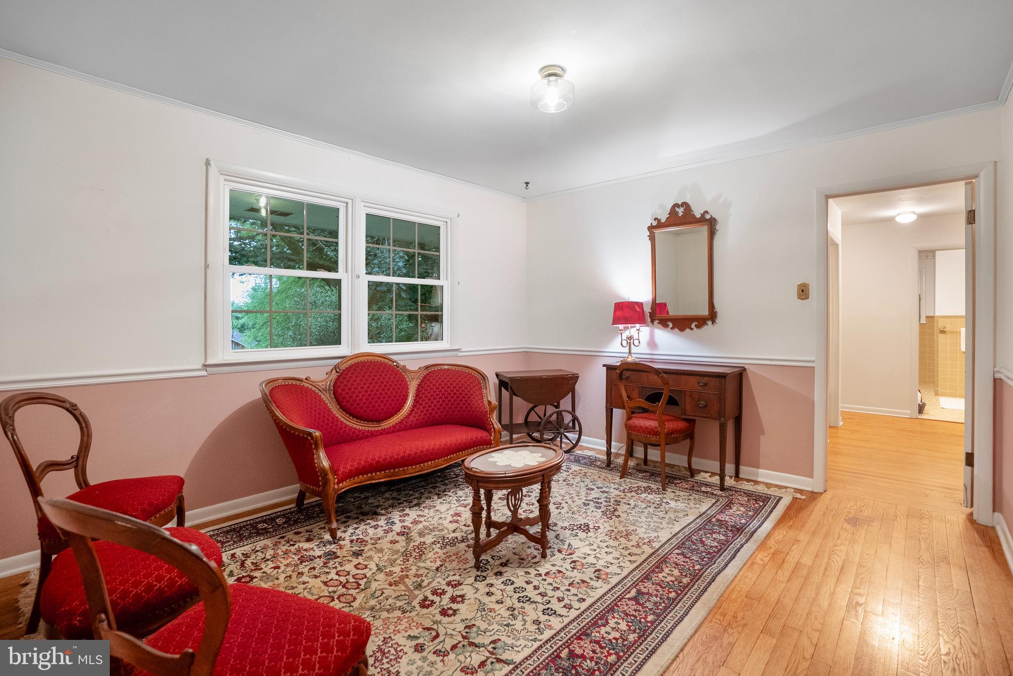 LANDENBERG MANOR - Residential