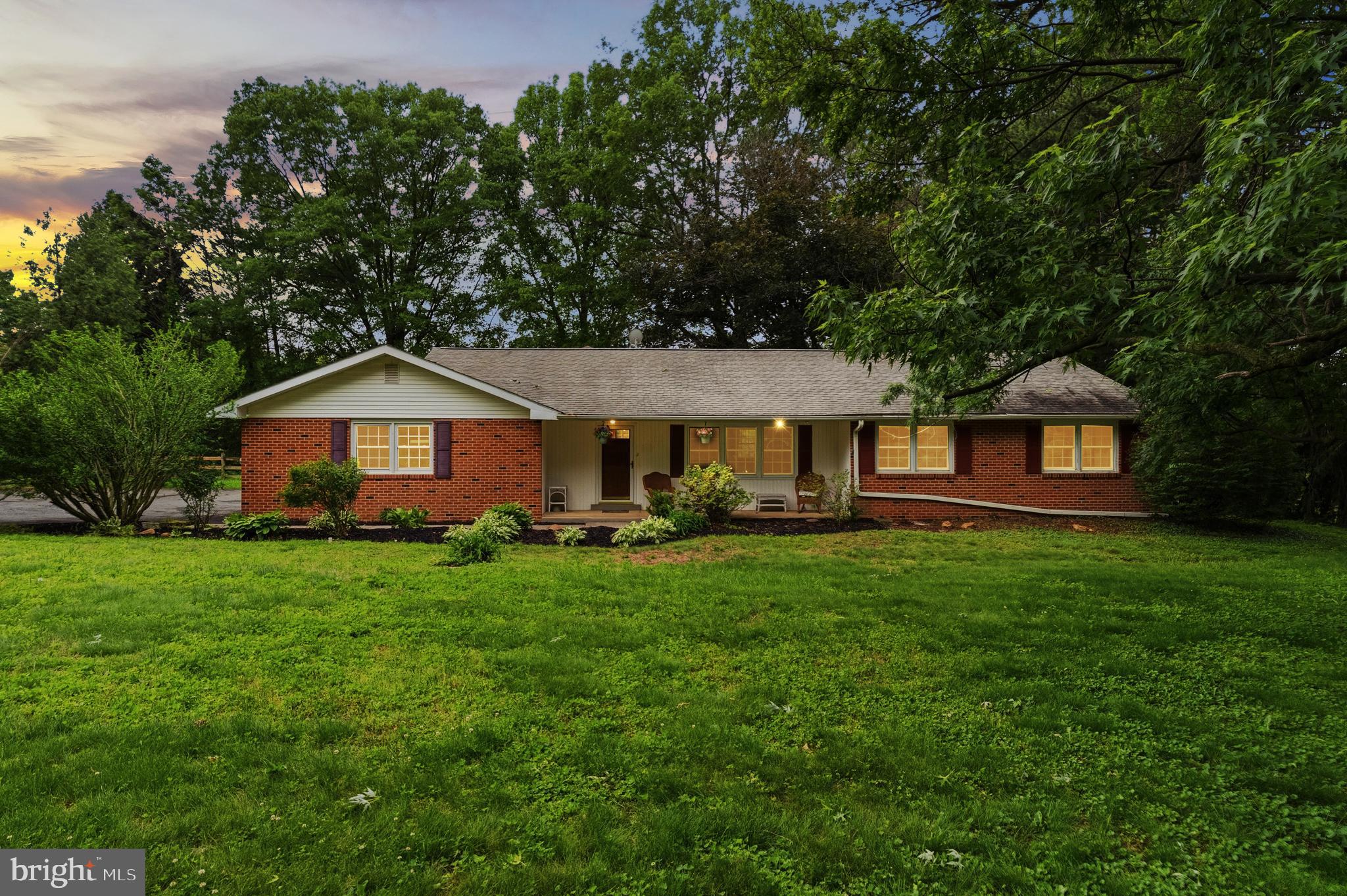 LANDENBERG MANOR - Residential