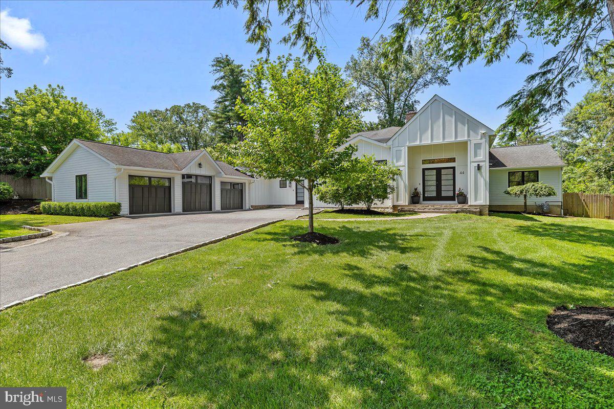 44 LOCUST LANE