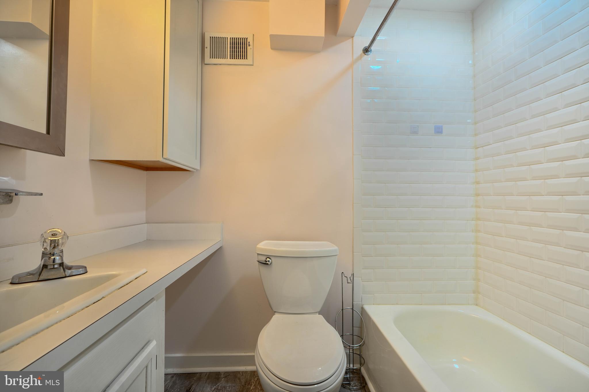 RIDGELY'S DELIGHT - Residential