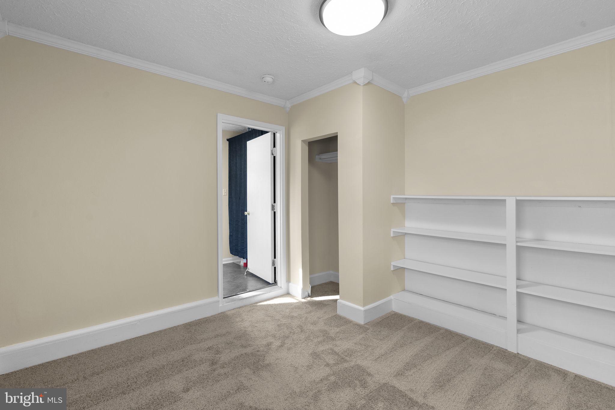 RIVERSIDE RUN IND HEAD - Residential