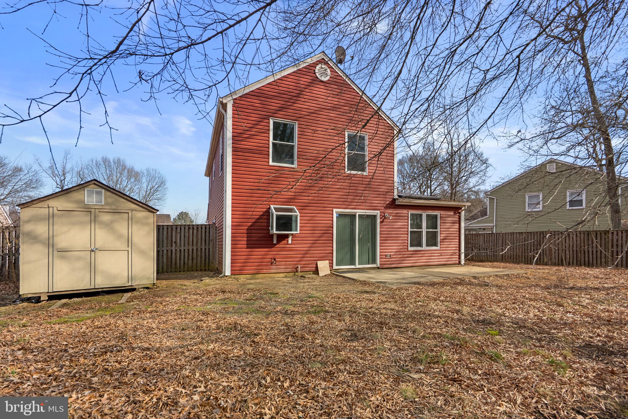 RIVERSIDE RUN IND HEAD - Residential