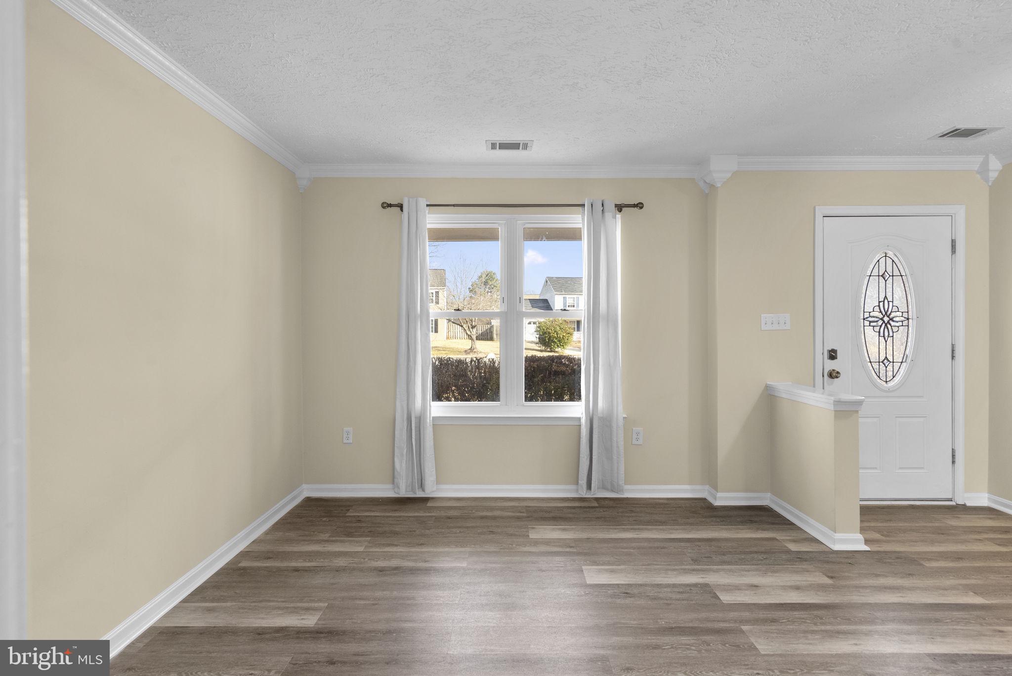 RIVERSIDE RUN IND HEAD - Residential