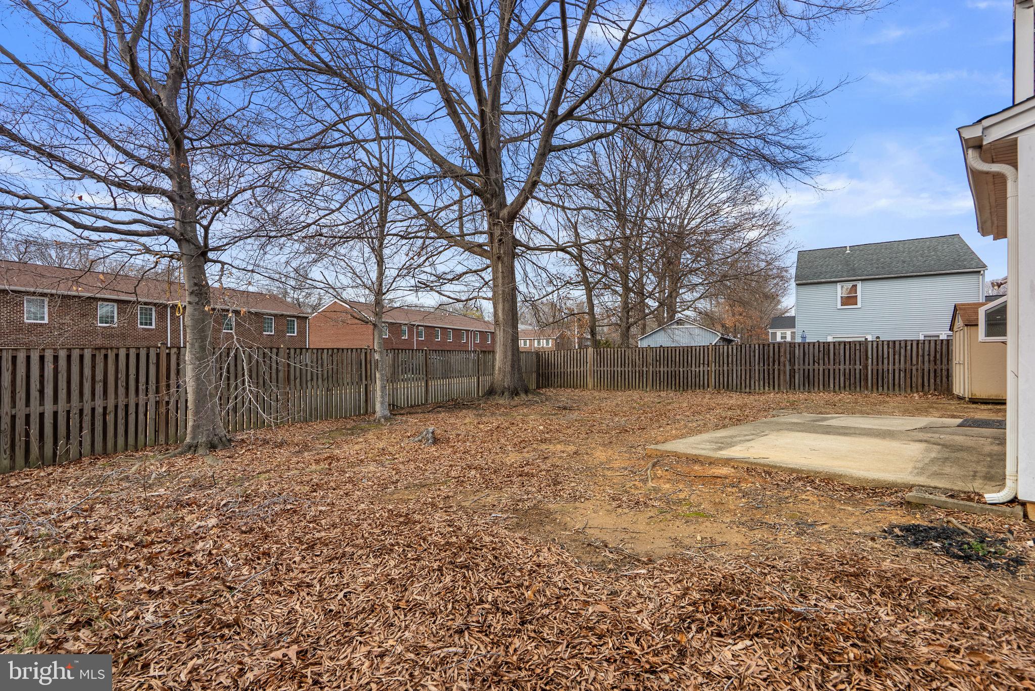 RIVERSIDE RUN IND HEAD - Residential