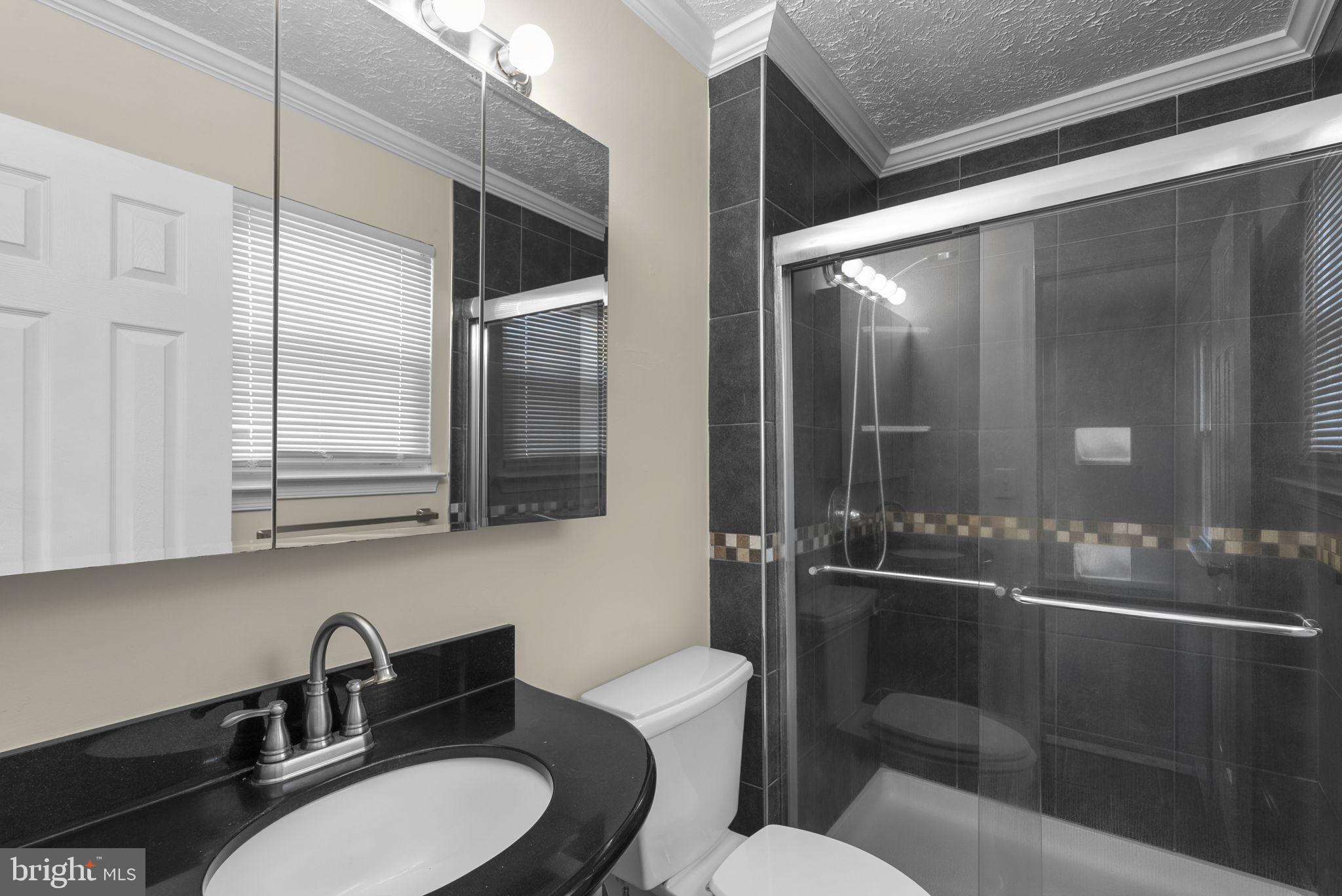 RIVERSIDE RUN IND HEAD - Residential