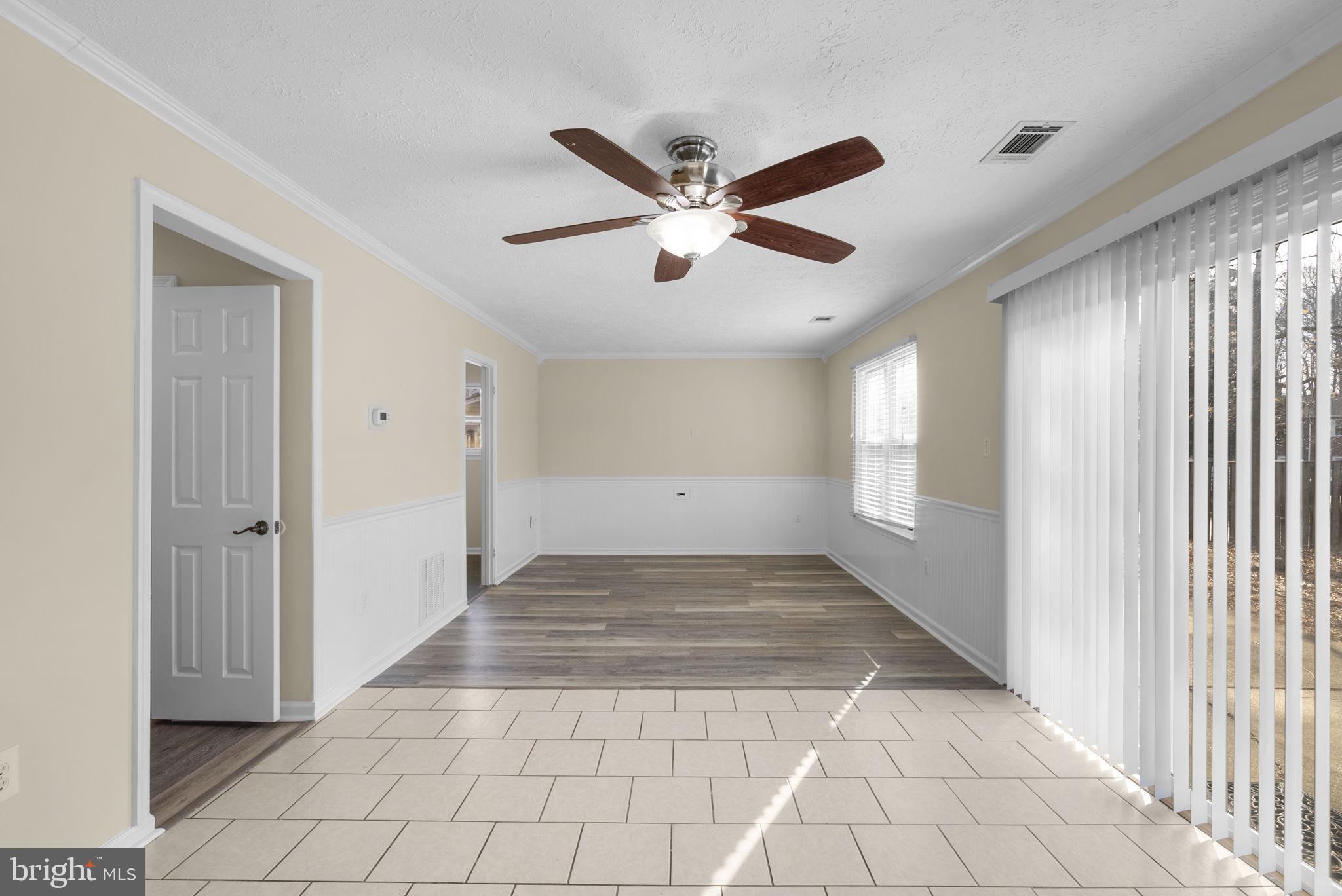 RIVERSIDE RUN IND HEAD - Residential