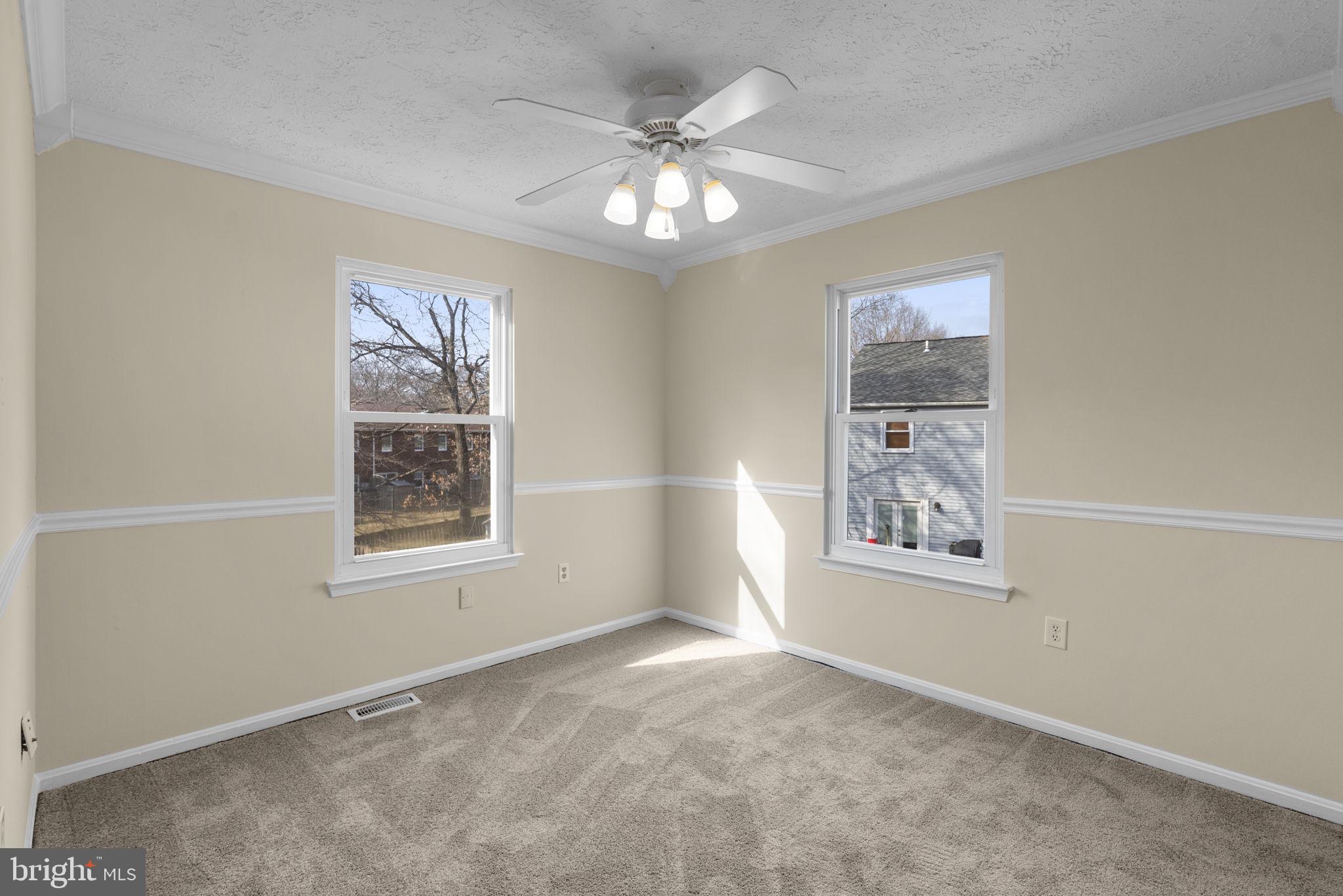 RIVERSIDE RUN IND HEAD - Residential