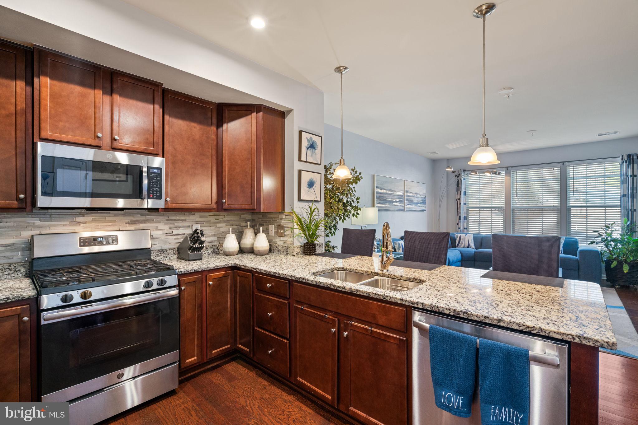 BRIARWOOD - Residential