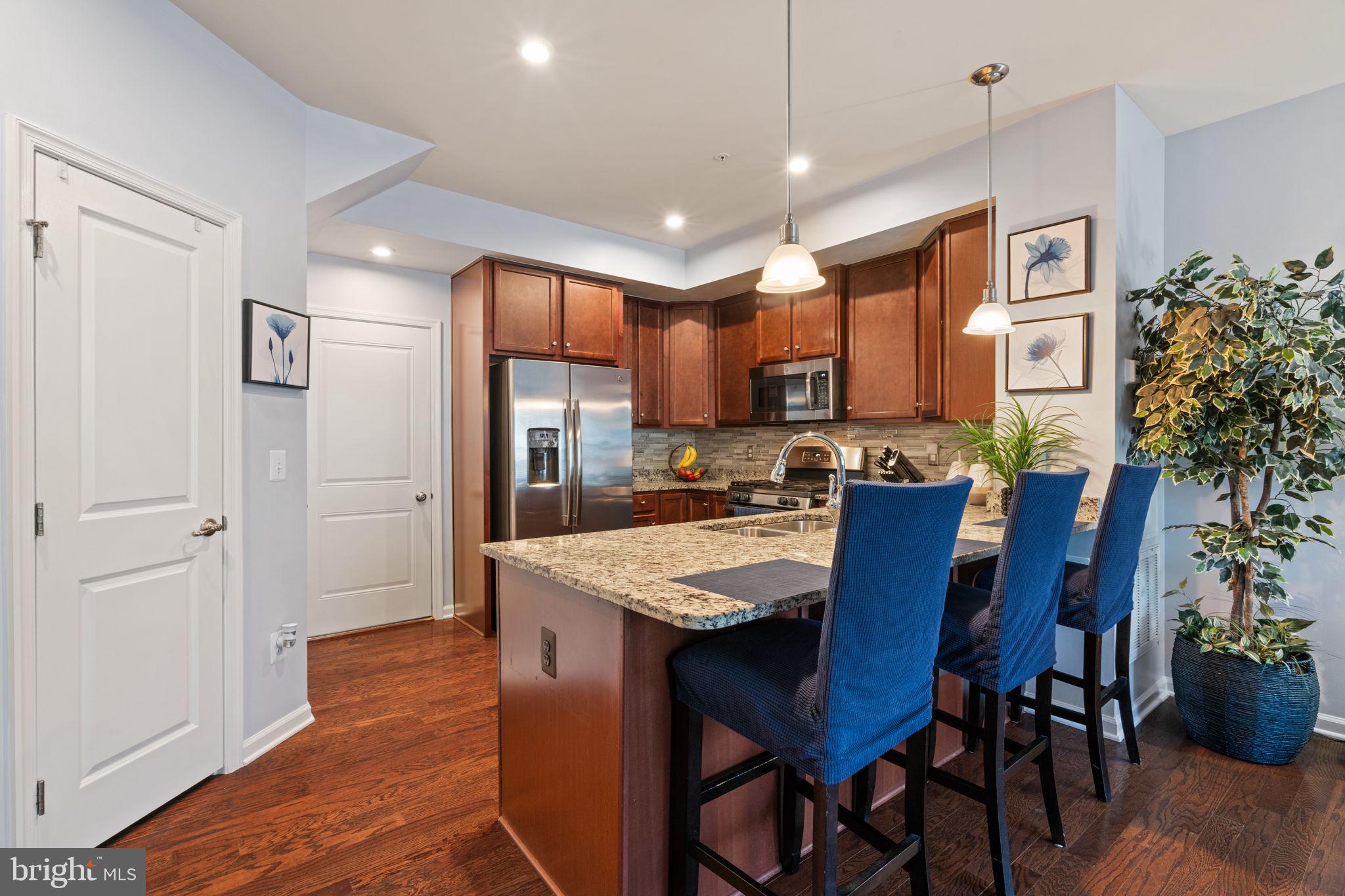 BRIARWOOD - Residential