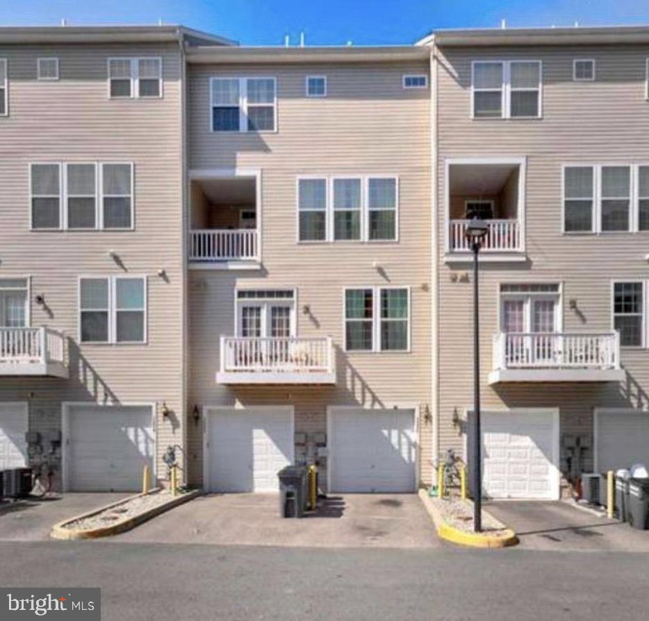 3624 BRIARWOOD DRIVE