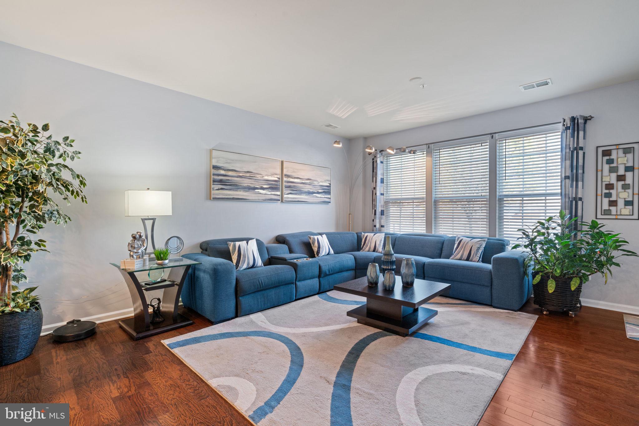 BRIARWOOD - Residential