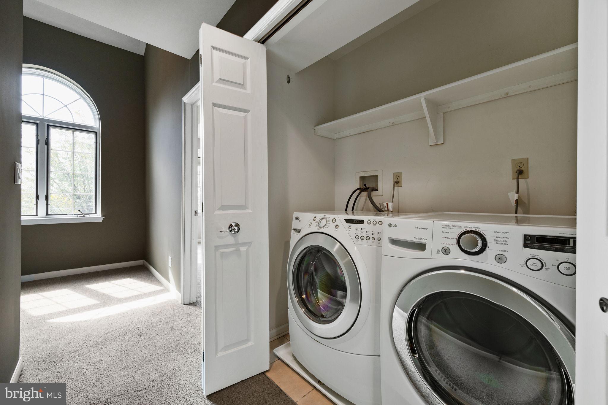 BELLA VISTA - Residential