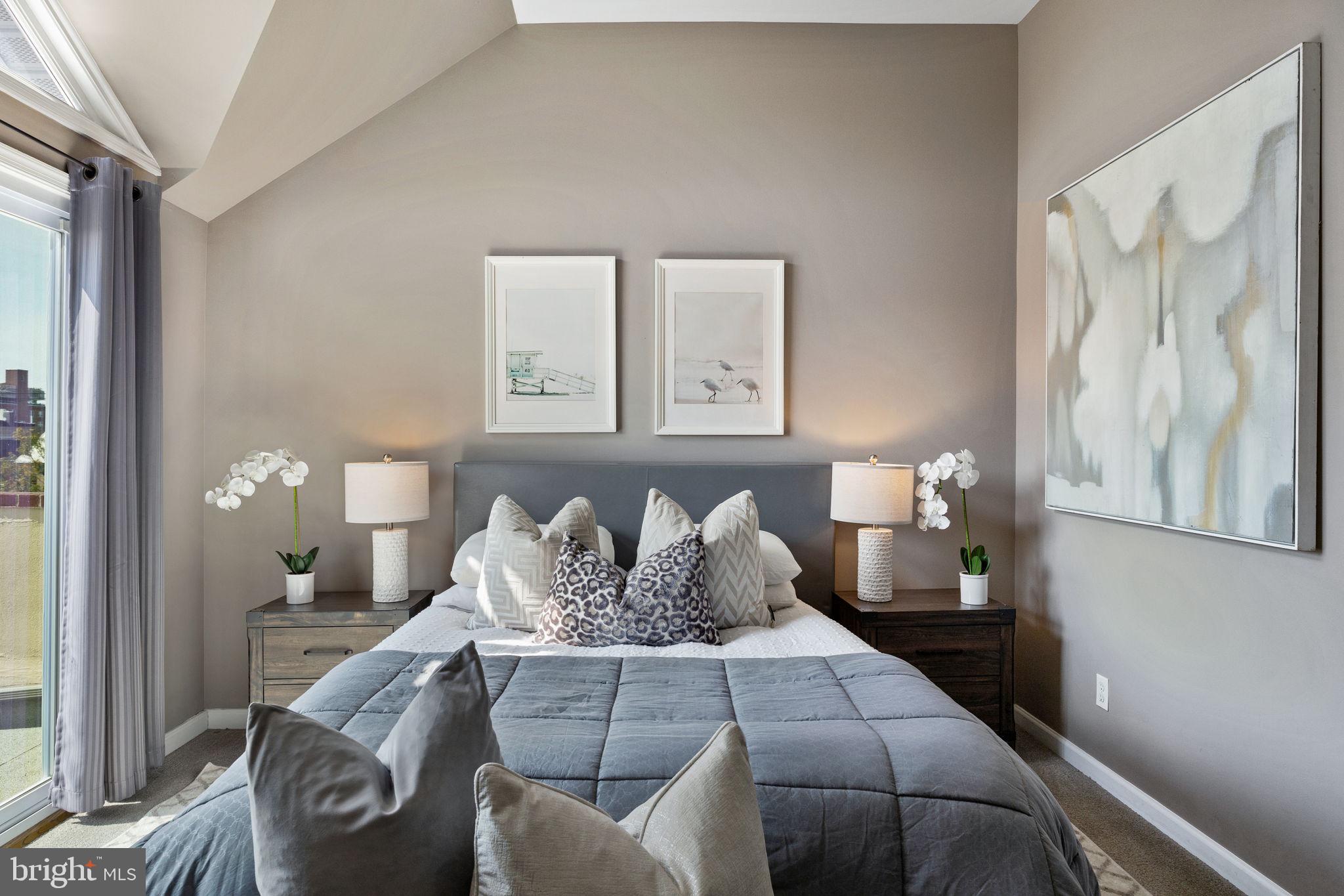 BELLA VISTA - Residential