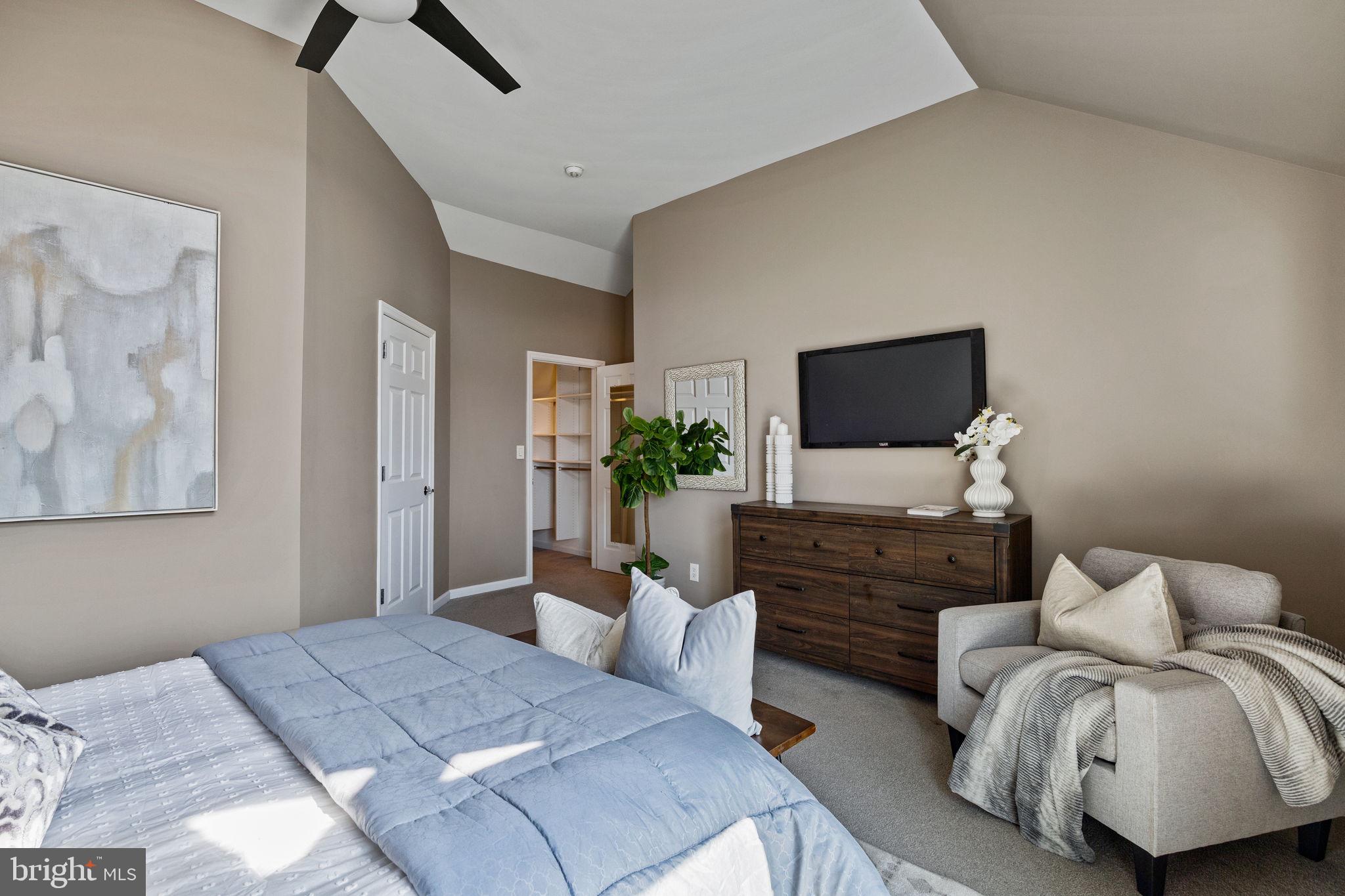 BELLA VISTA - Residential