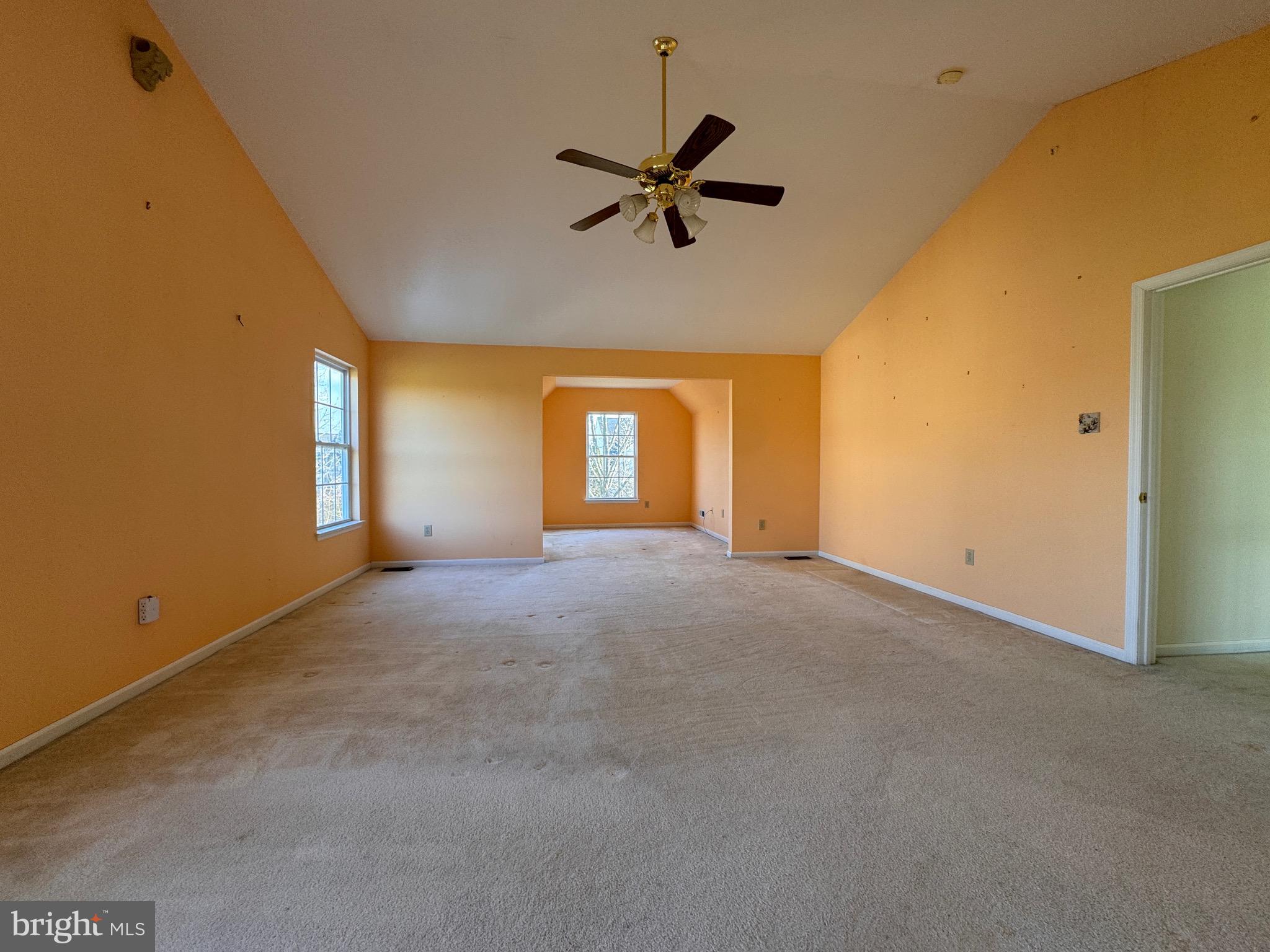 BRADFORD WOODS - Residential