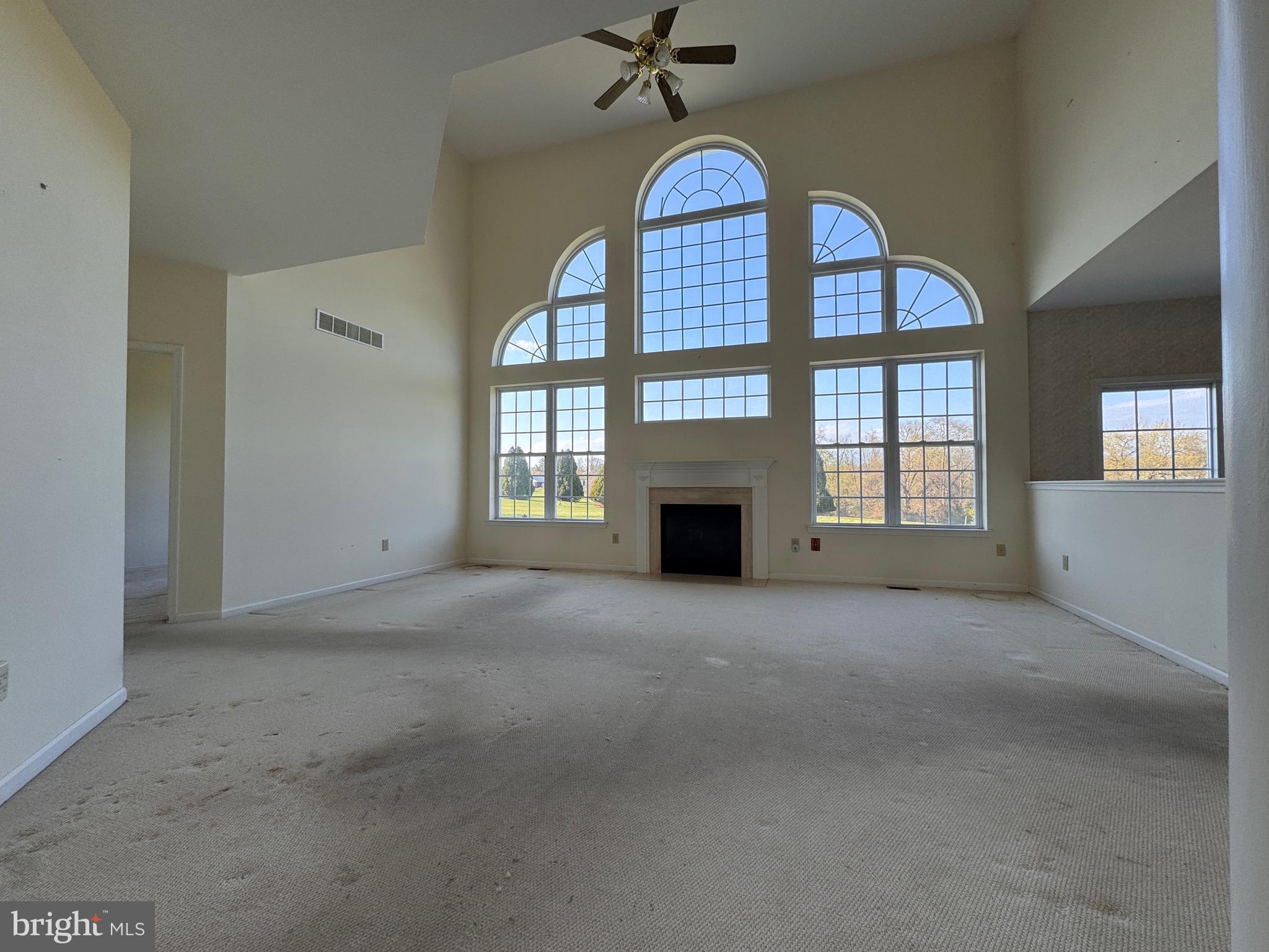 BRADFORD WOODS - Residential