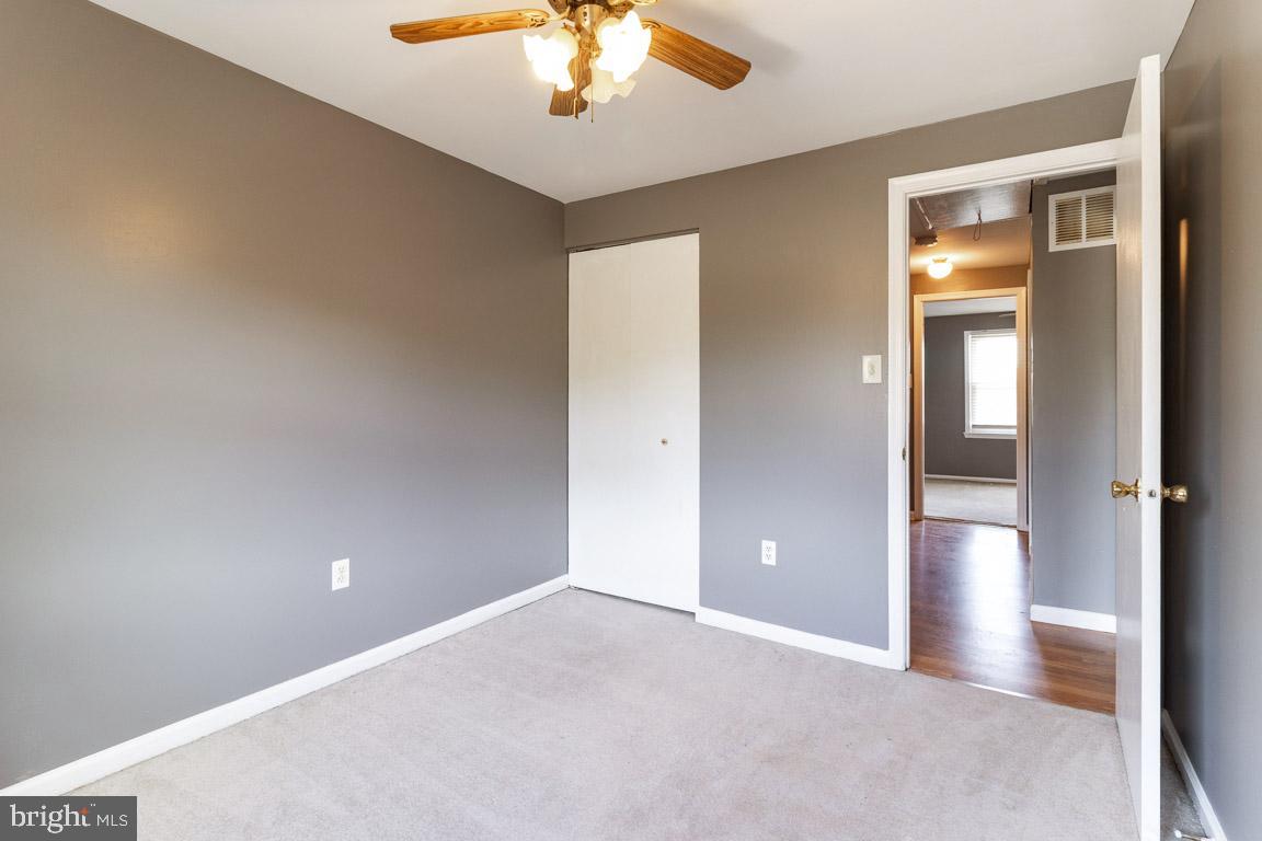 KINGS COURT - Residential Lease