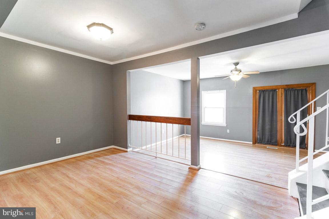 KINGS COURT - Residential Lease