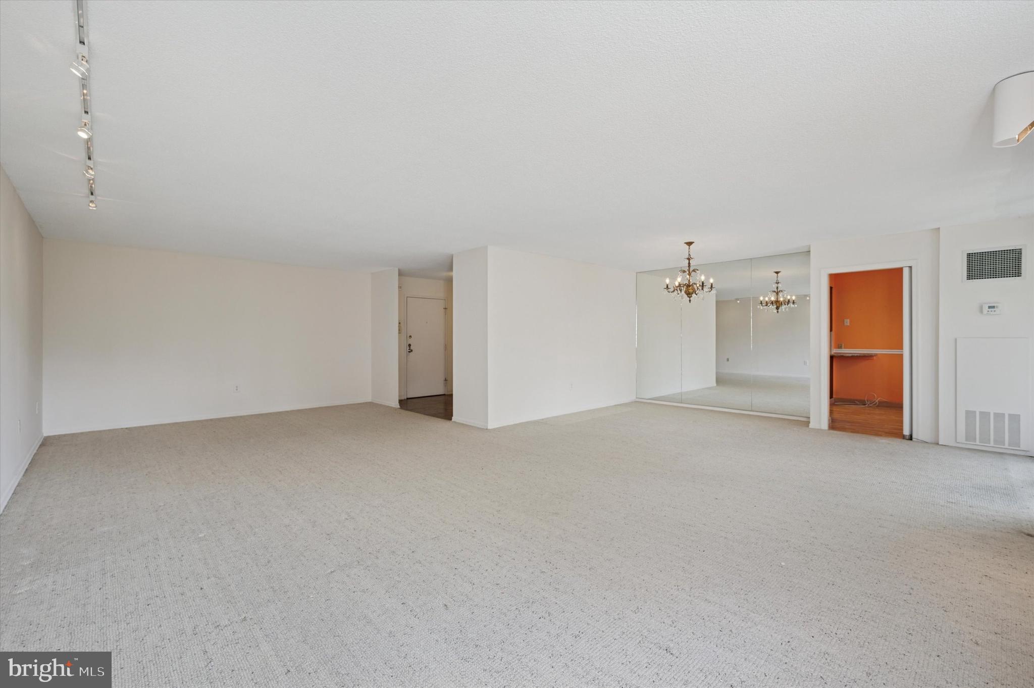 BRIAR HOUSE - Residential