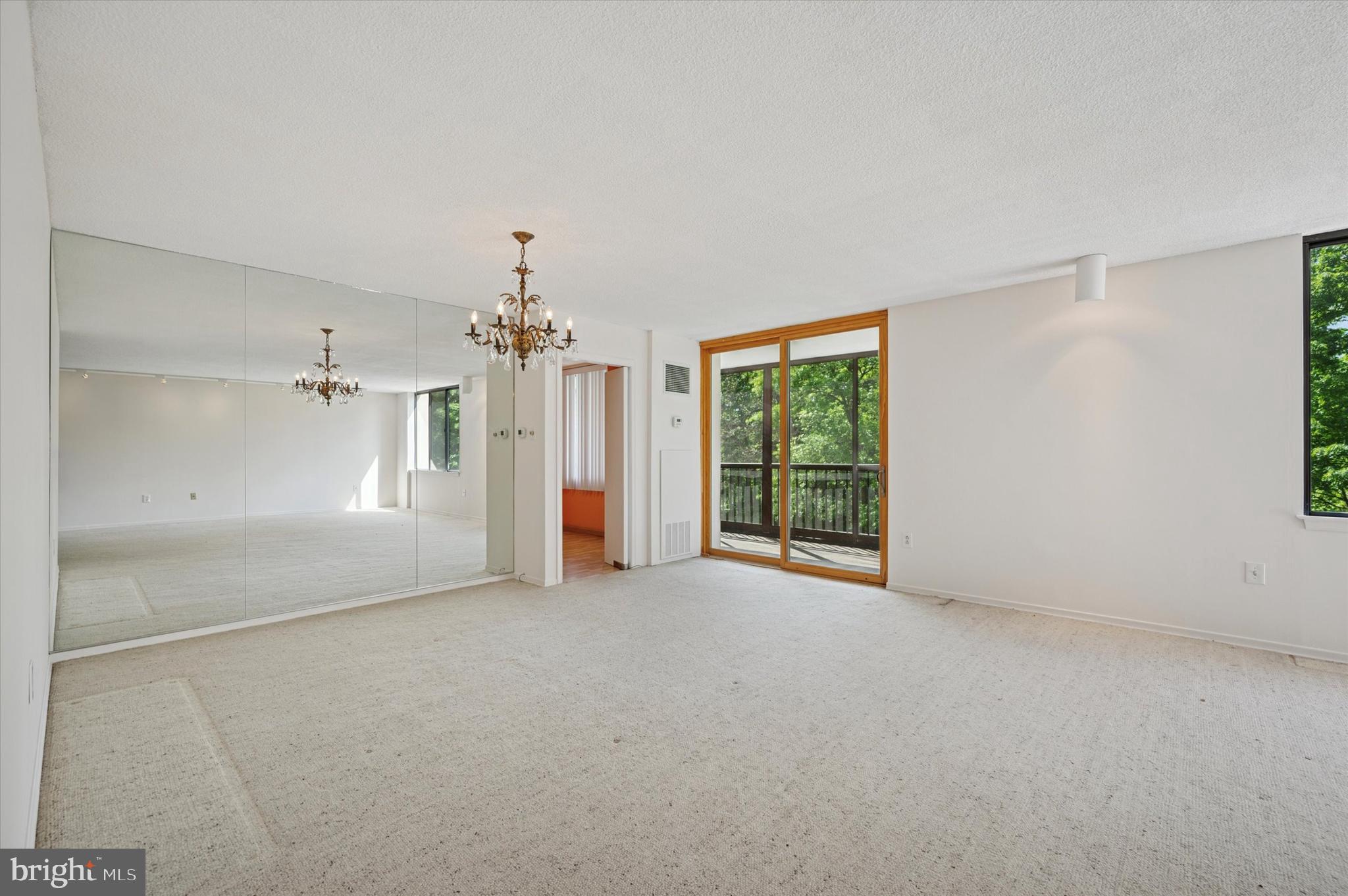BRIAR HOUSE - Residential