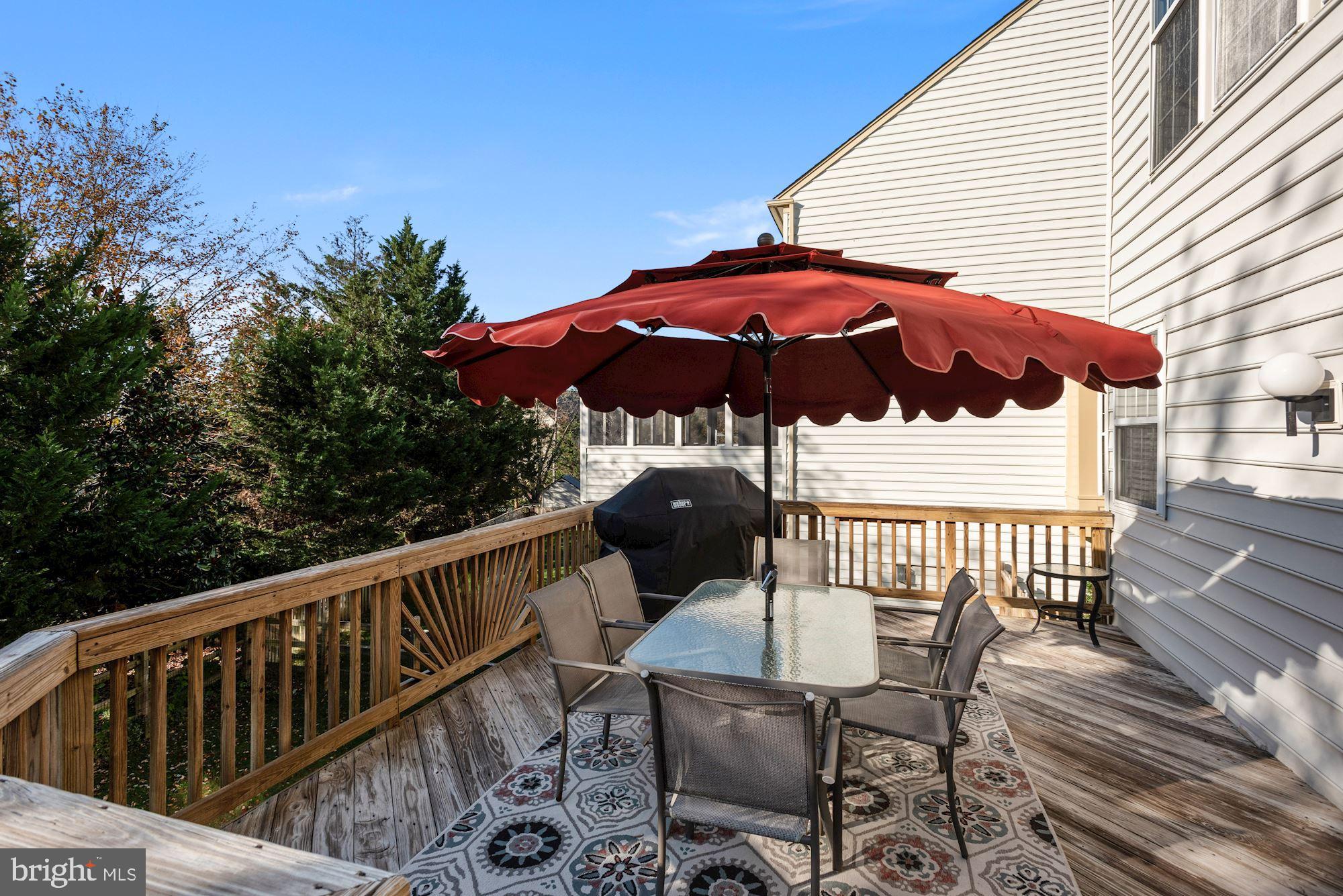 SOUTH RIDING - Residential