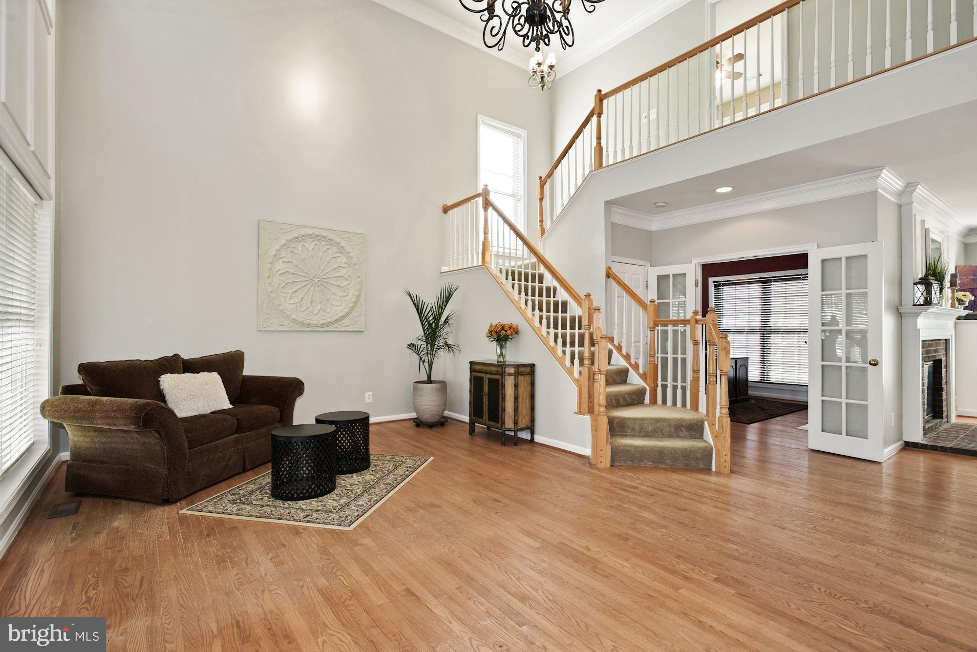 SOUTH RIDING - Residential