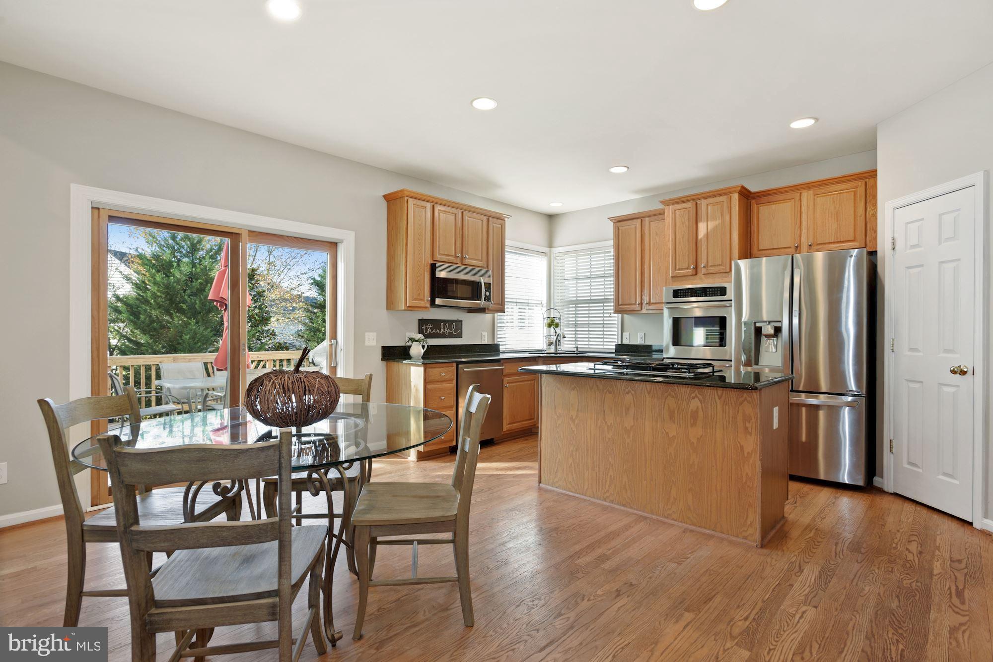 SOUTH RIDING - Residential