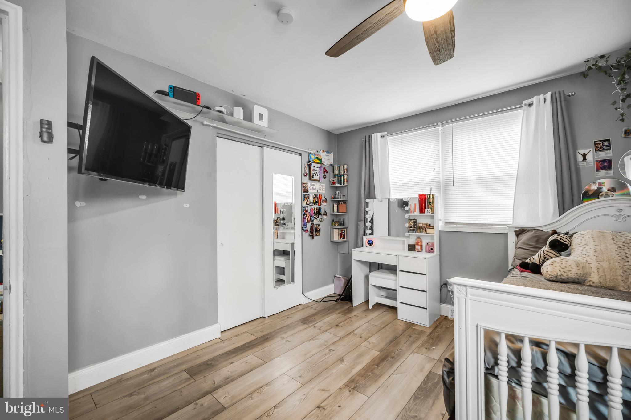 WILLOW GROVE - Residential