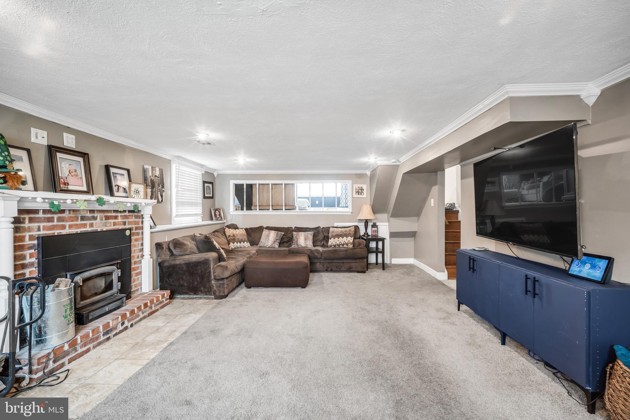 WILLOW GROVE - Residential