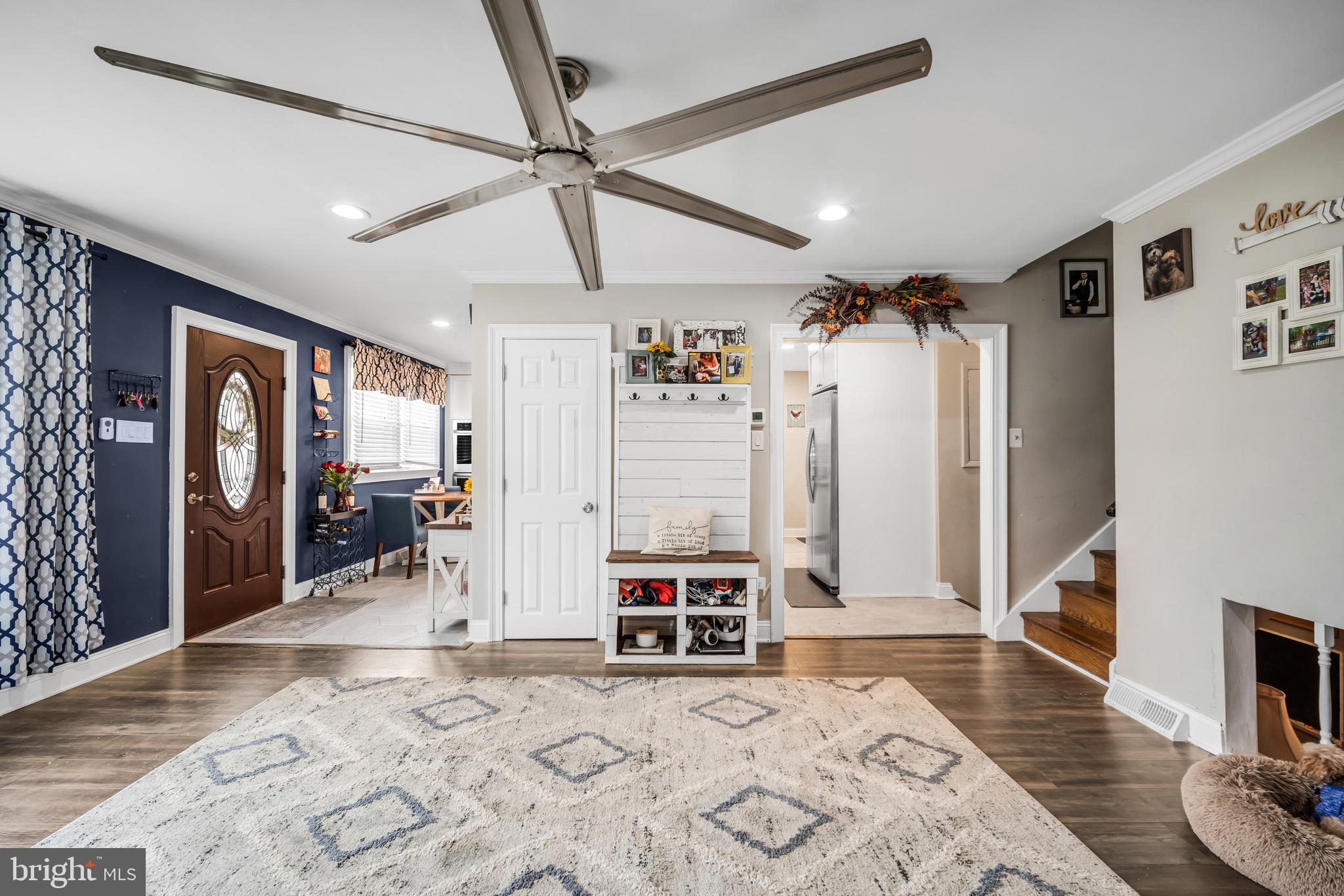 WILLOW GROVE - Residential