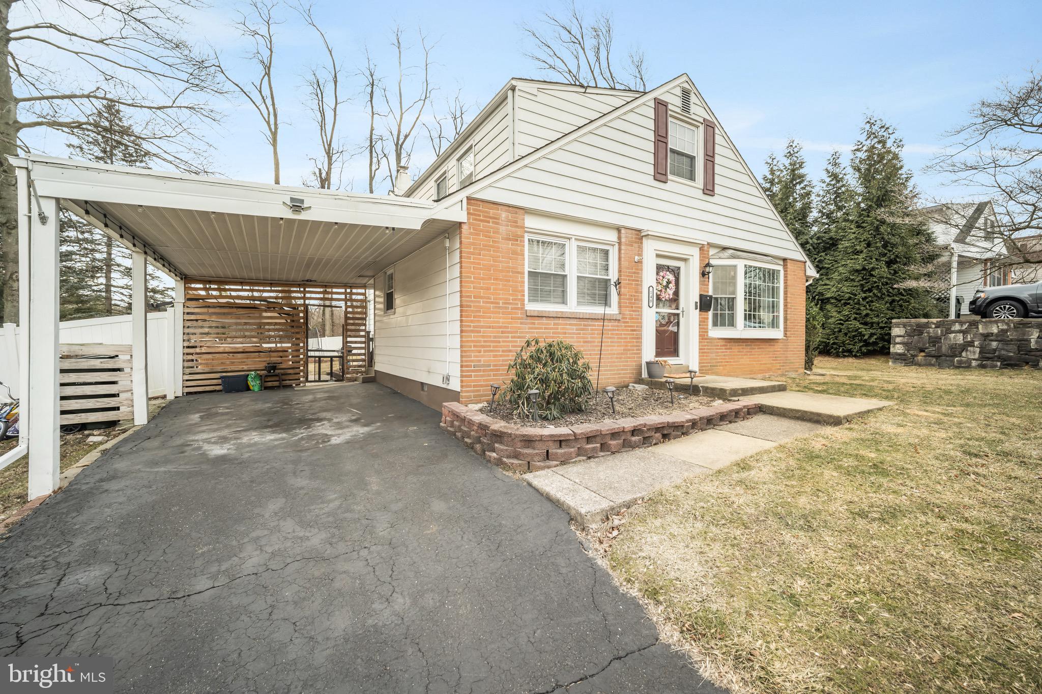 WILLOW GROVE - Residential