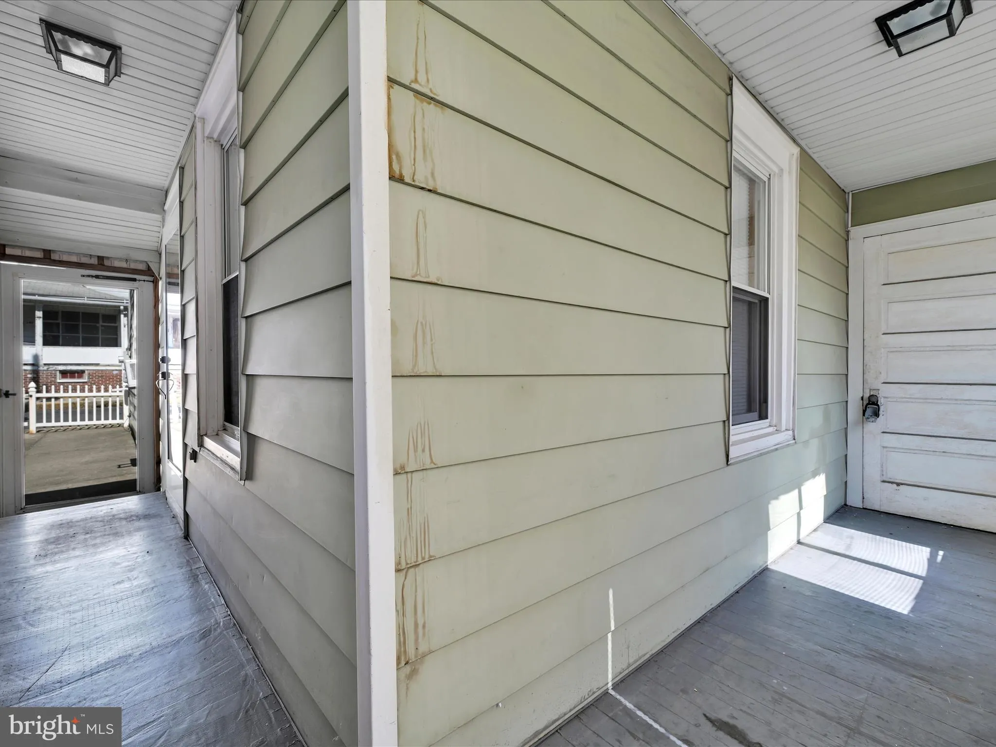 Minersville, Pennsylvania 17954, United States, 3 Bedrooms Bedrooms, ,1 BathroomBathrooms,Residential,Pending,214114