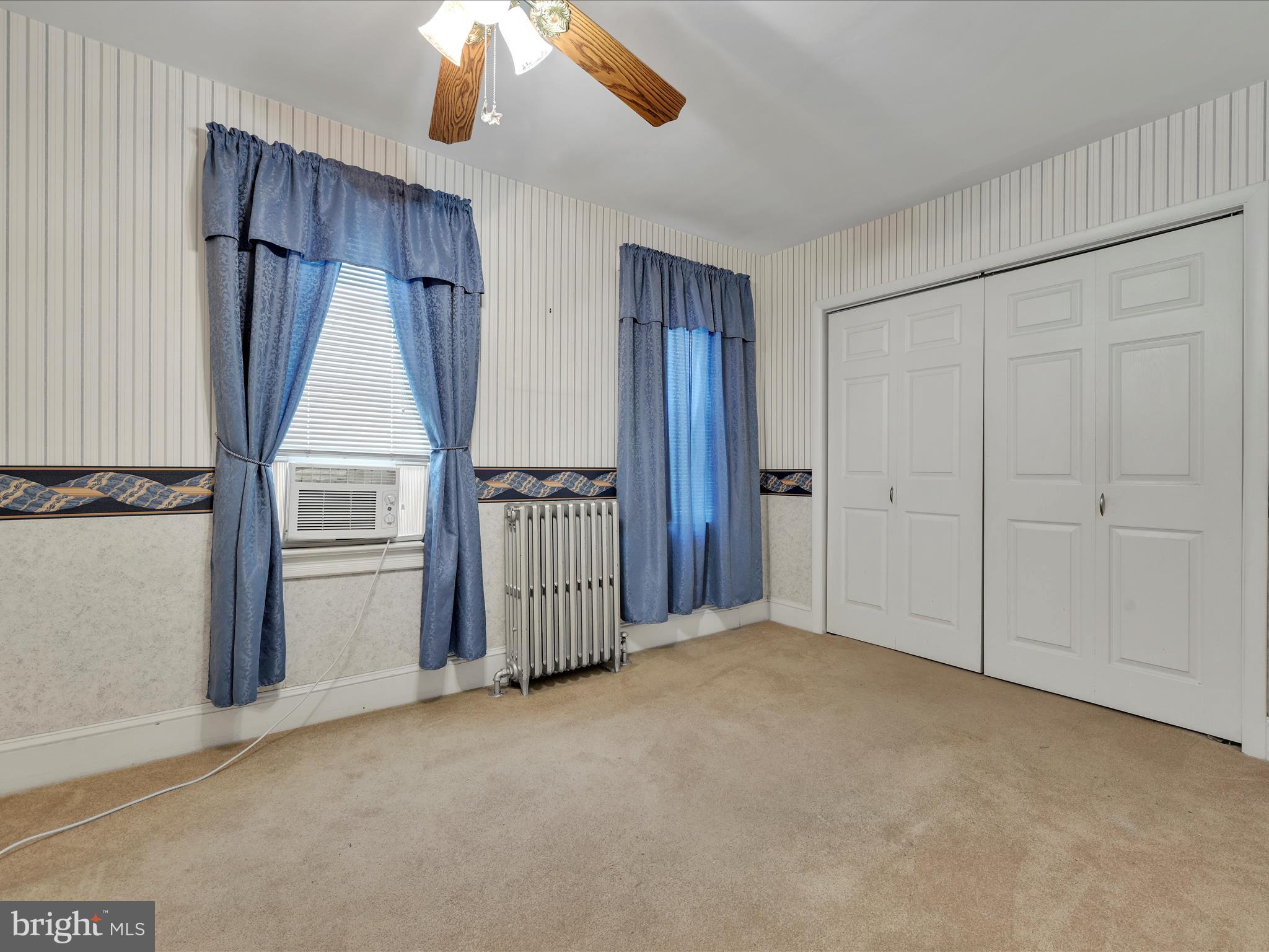 MINERSVILLE - Residential