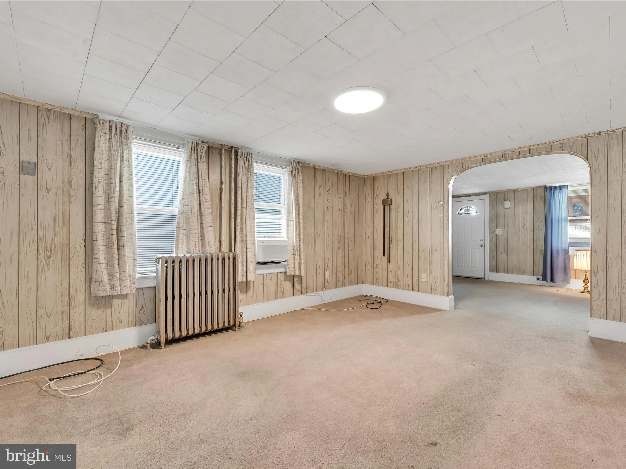 Minersville, Pennsylvania 17954, United States, 3 Bedrooms Bedrooms, ,1 BathroomBathrooms,Residential,Pending,214114