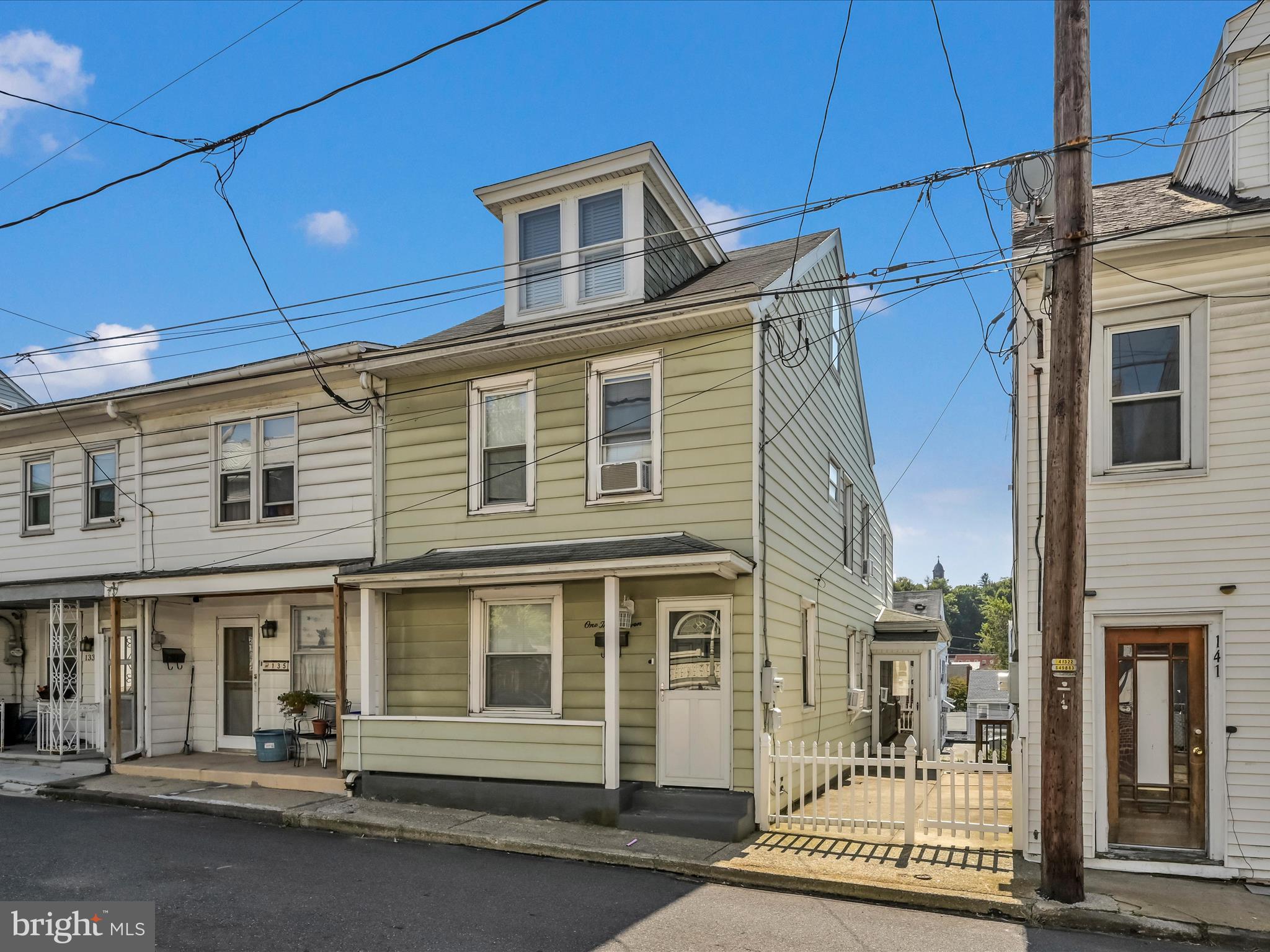 MINERSVILLE - Residential