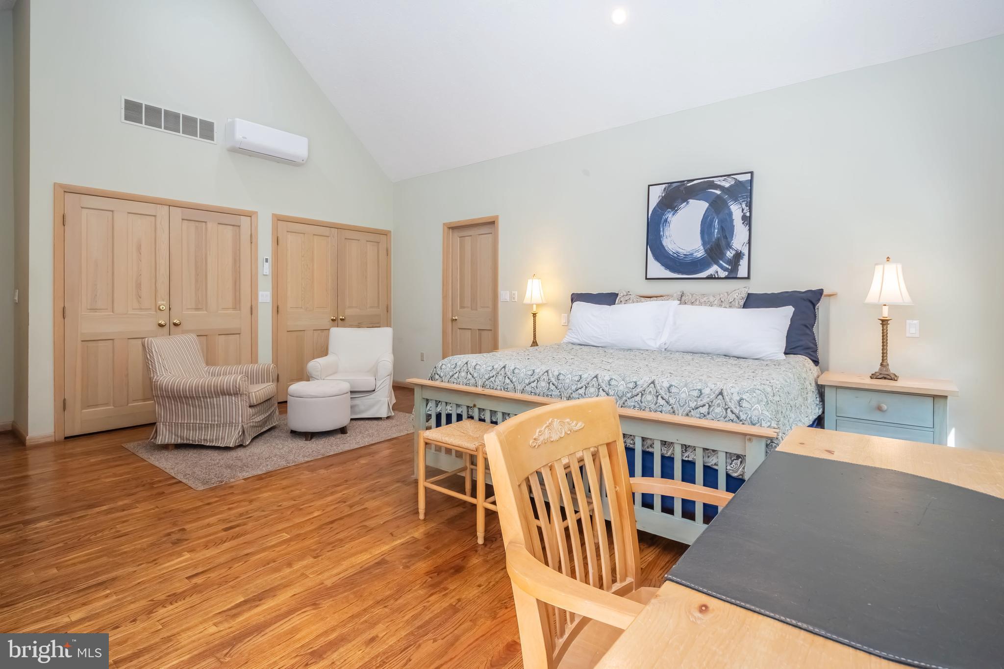 WATERSIDE AT WISP - Residential