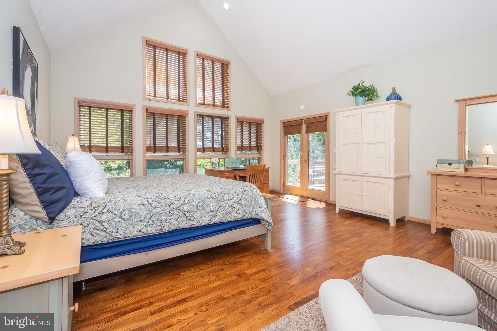 WATERSIDE AT WISP - Residential