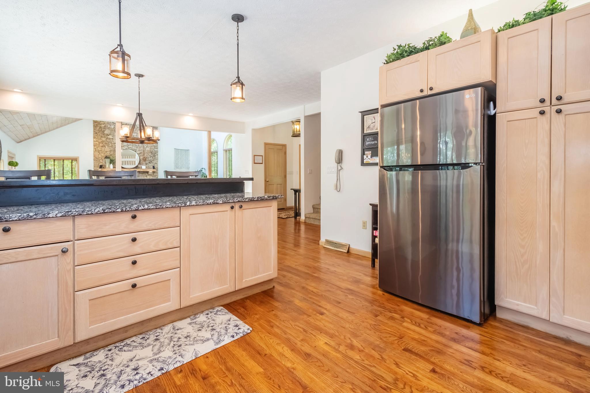 WATERSIDE AT WISP - Residential