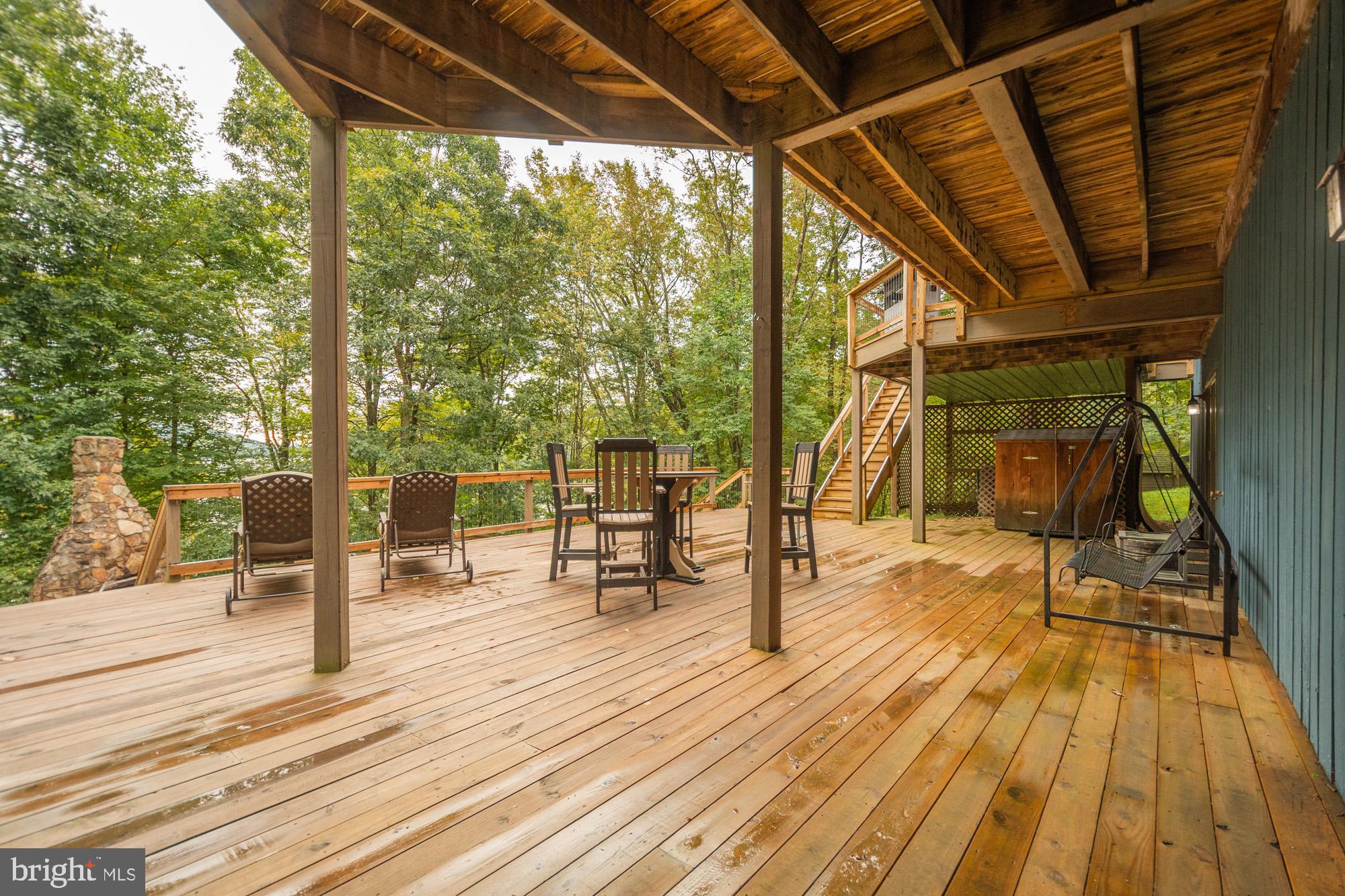 WATERSIDE AT WISP - Residential