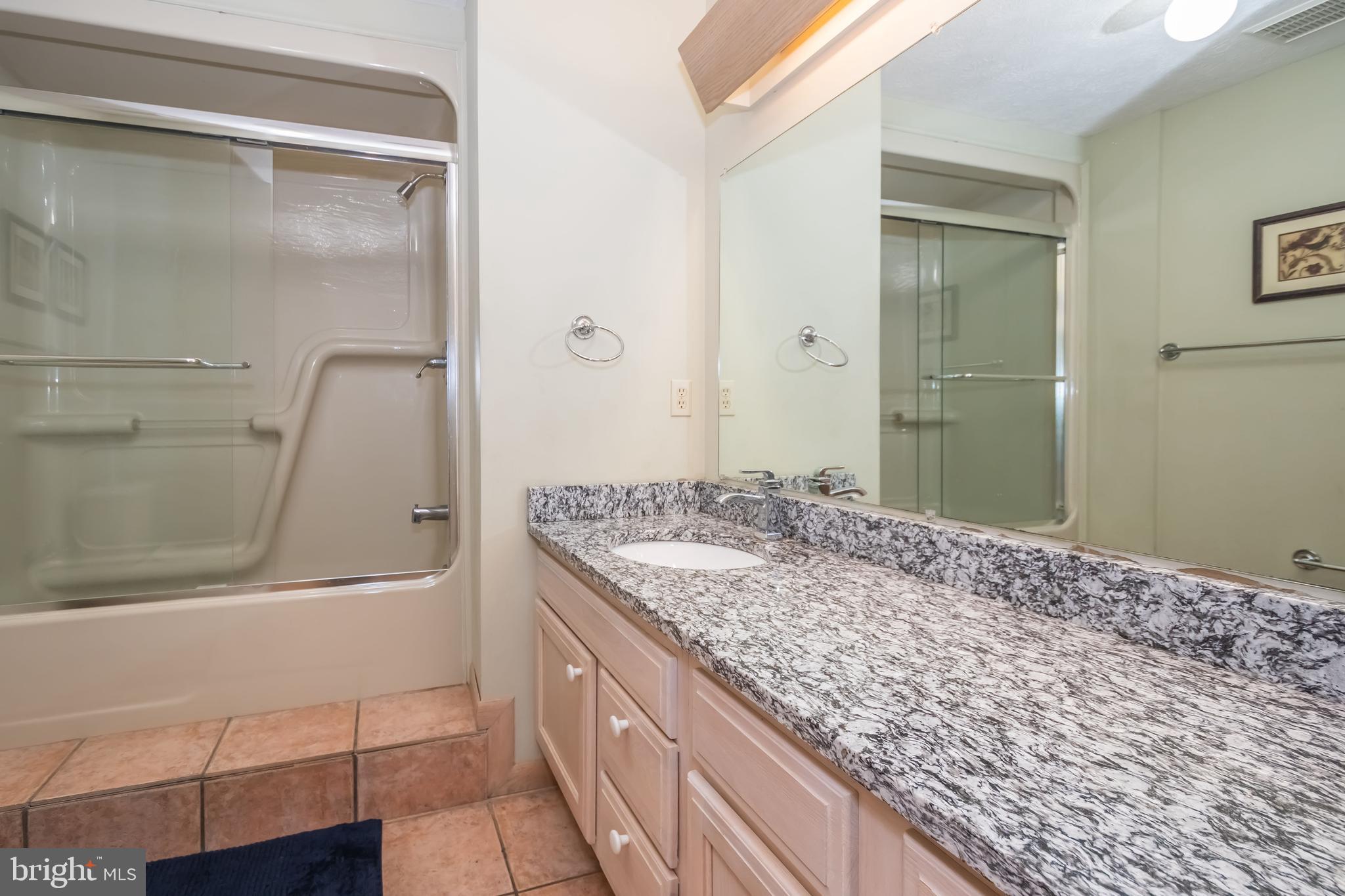 WATERSIDE AT WISP - Residential